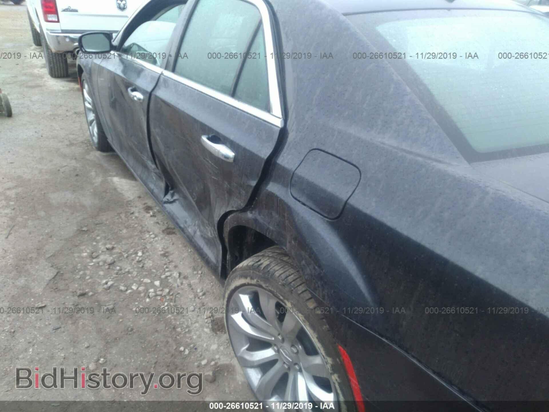 2019 CHRYSLER 300 - VIN: 2C3CCAEG8KH689448 - Фото 6