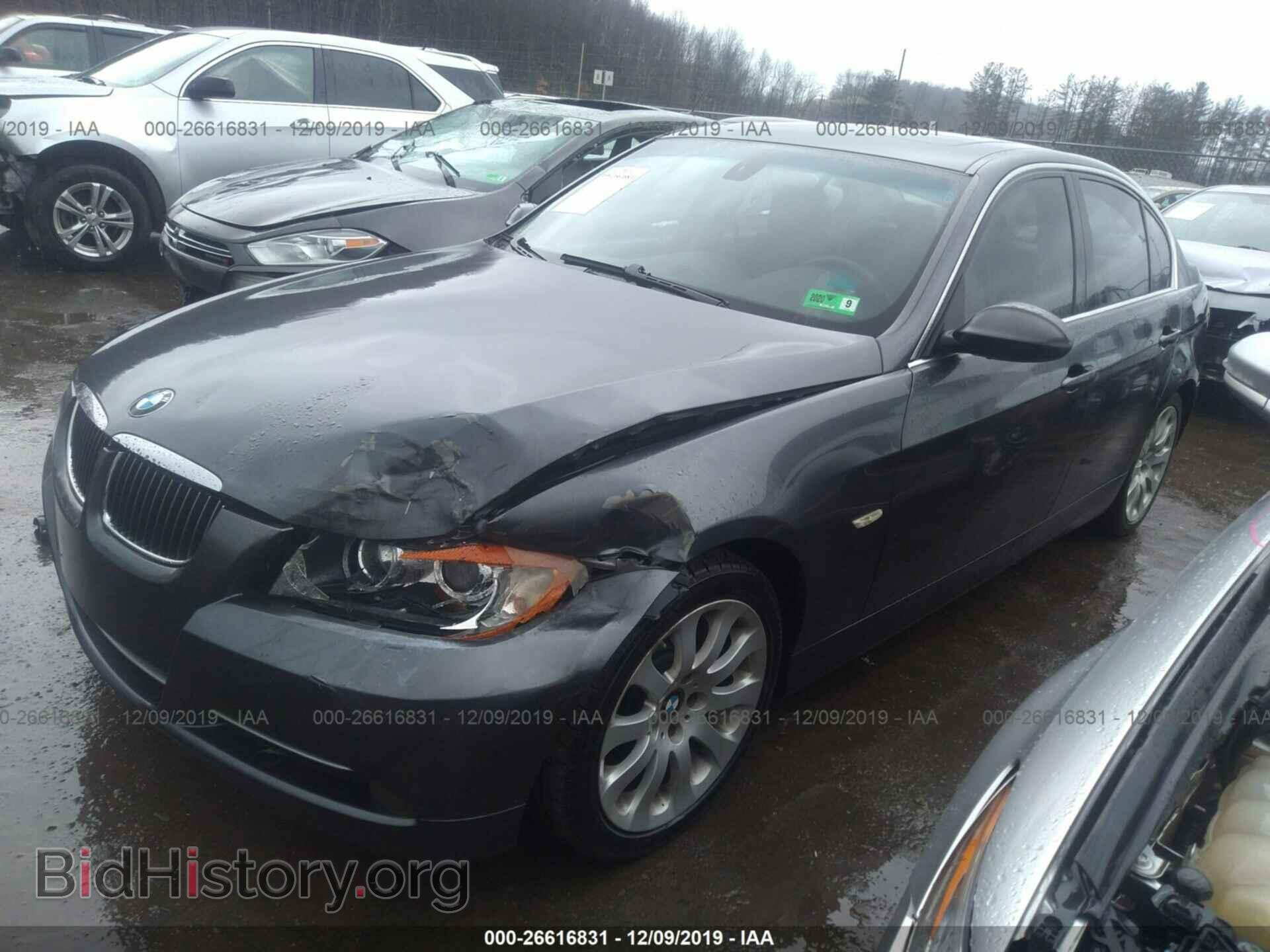 2007 BMW 335 - VIN: WBAVB73567VF50073 - Фото 2