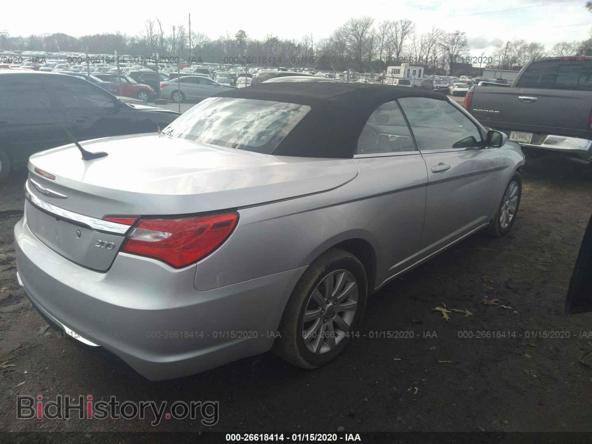 2011 CHRYSLER 200 - VIN: 1C3BC2EG6BN530162 - Фото 4