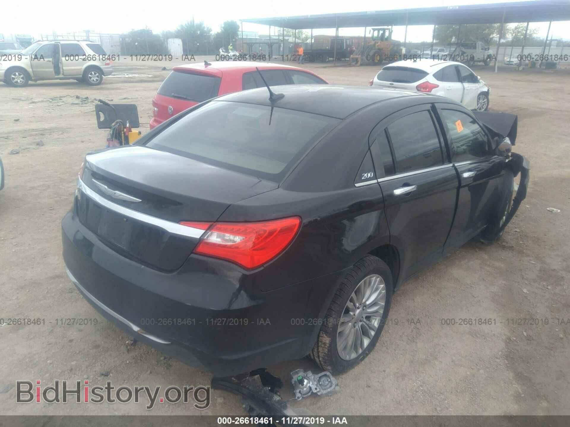 2012 CHRYSLER 200 - VIN: 1C3CCBCG1CN140532 - Фото 4