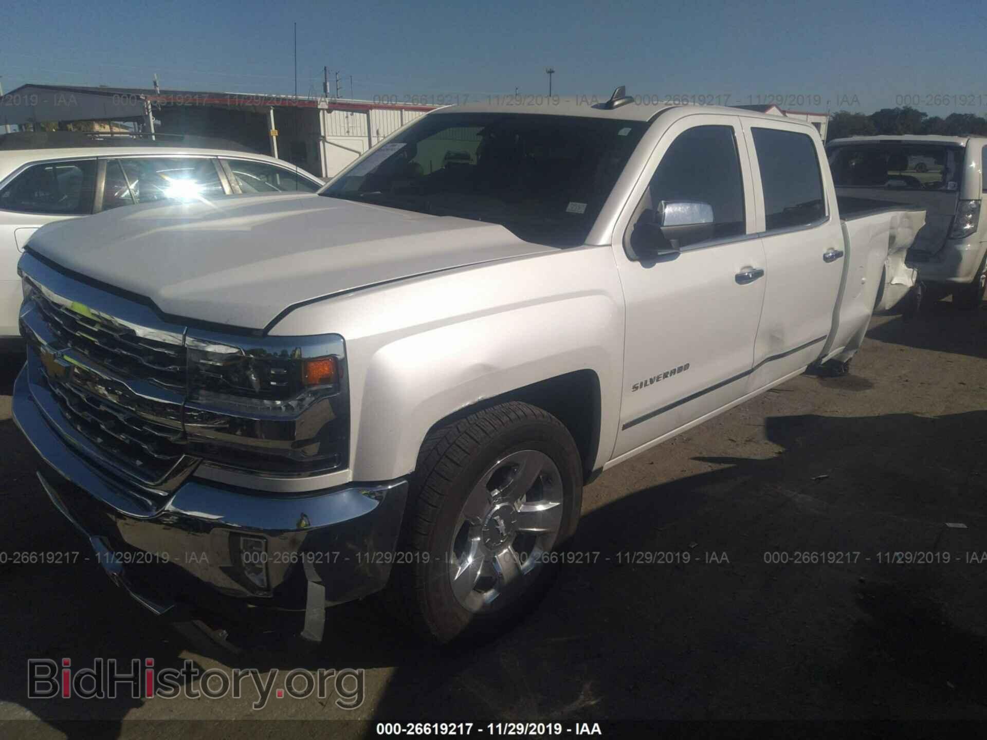 2018 Chevrolet Silverado - VIN: 3GCPCSEC5JG257222 - Фото 2
