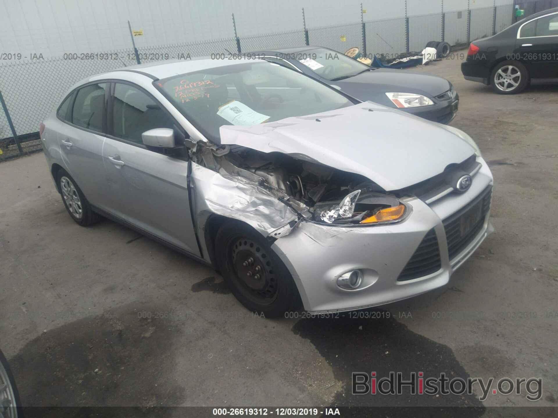 Photo 1FAHP3F2XCL468965 - FORD FOCUS 2012