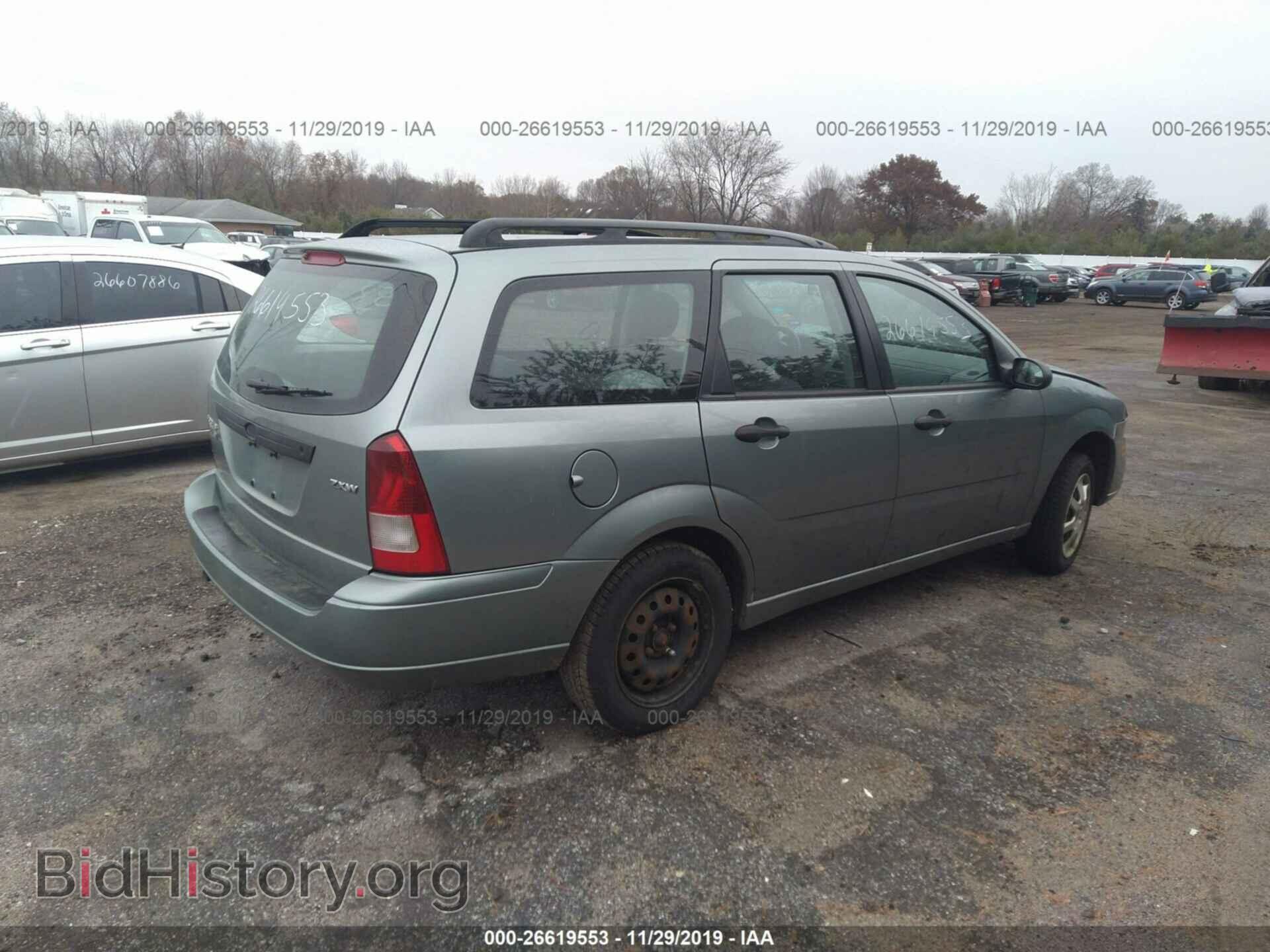 2005 Ford Focus - VIN: 1FAFP36N65W151459 - Фото 4