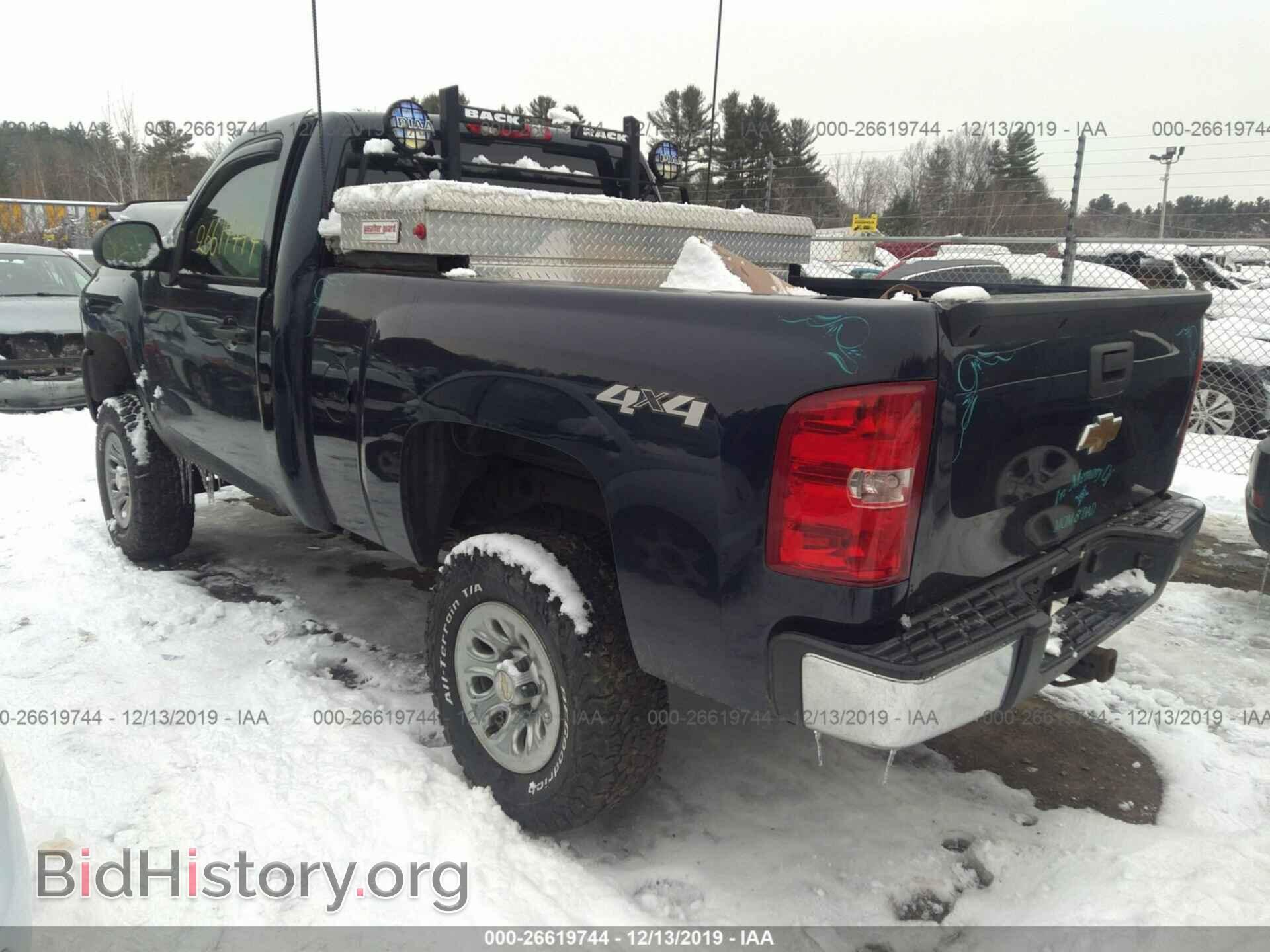 2011 CHEVROLET SILVERADO - VIN: 1GCNKPEX7BZ202959 - Фото 3