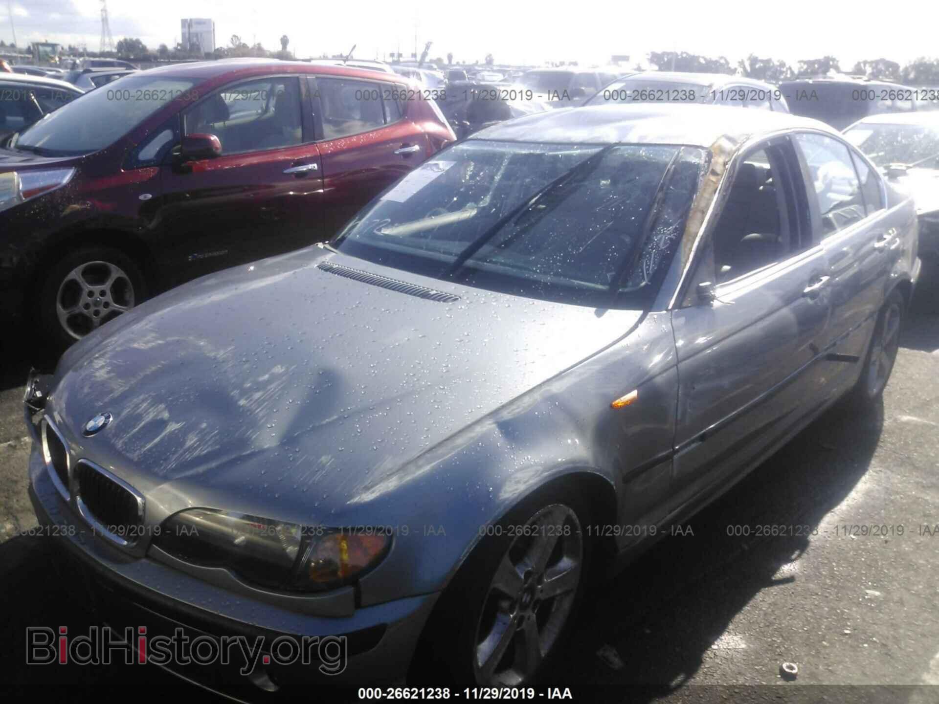 2004 BMW 330 - VIN: WBAEV53444KM37199 - Photo 2