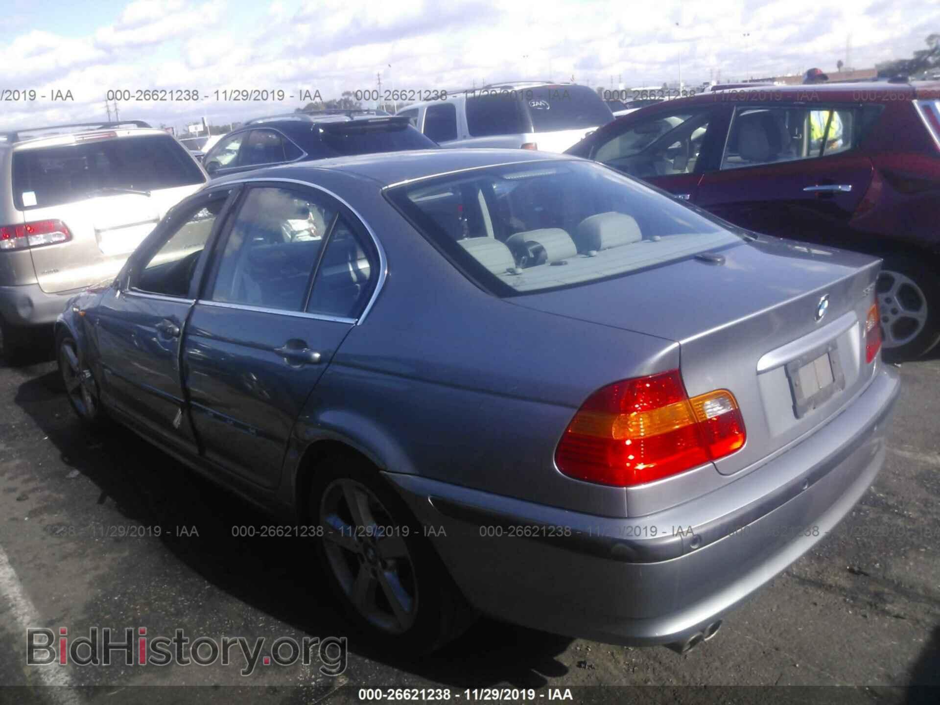 2004 BMW 330 - VIN: WBAEV53444KM37199 - Photo 3