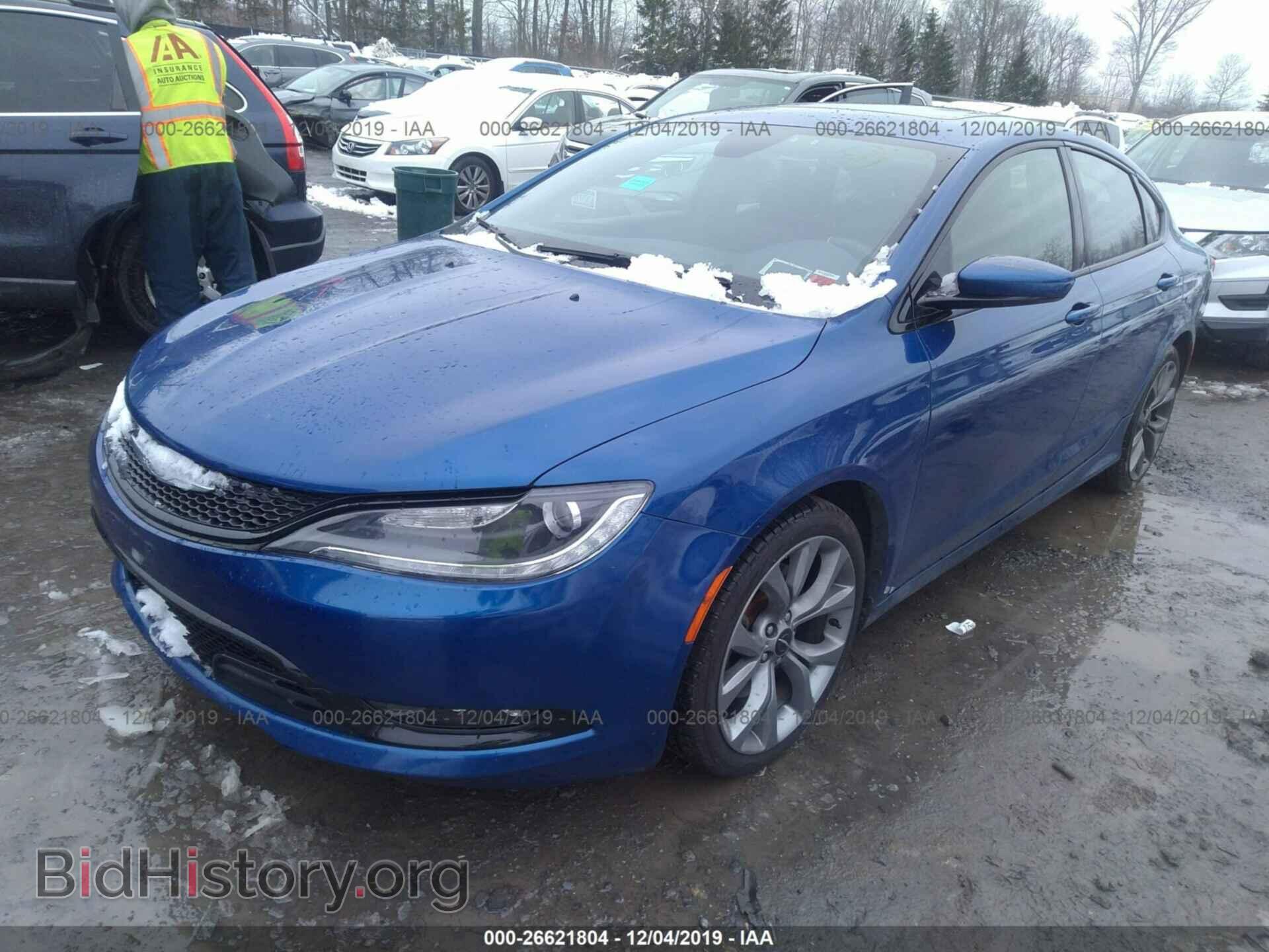 2015 Chrysler 200 - VIN: 1C3CCCBB3FN541371 - Фото 2