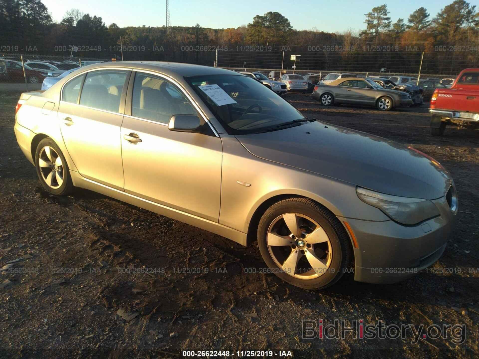 Photo WBANU53518C115339 - BMW 528 2008