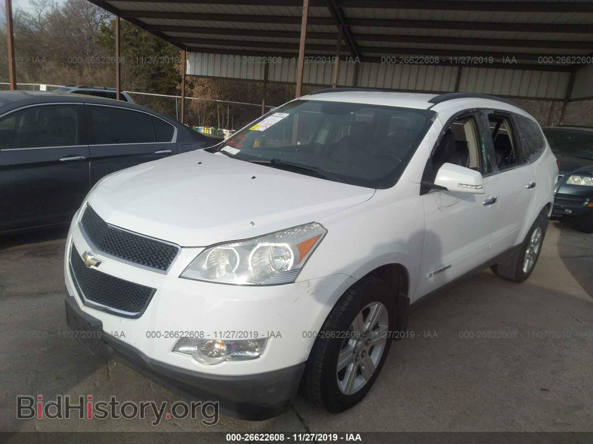 2009 CHEVROLET TRAVERSE - VIN: 1GNER23D89S109773 - Фото 2