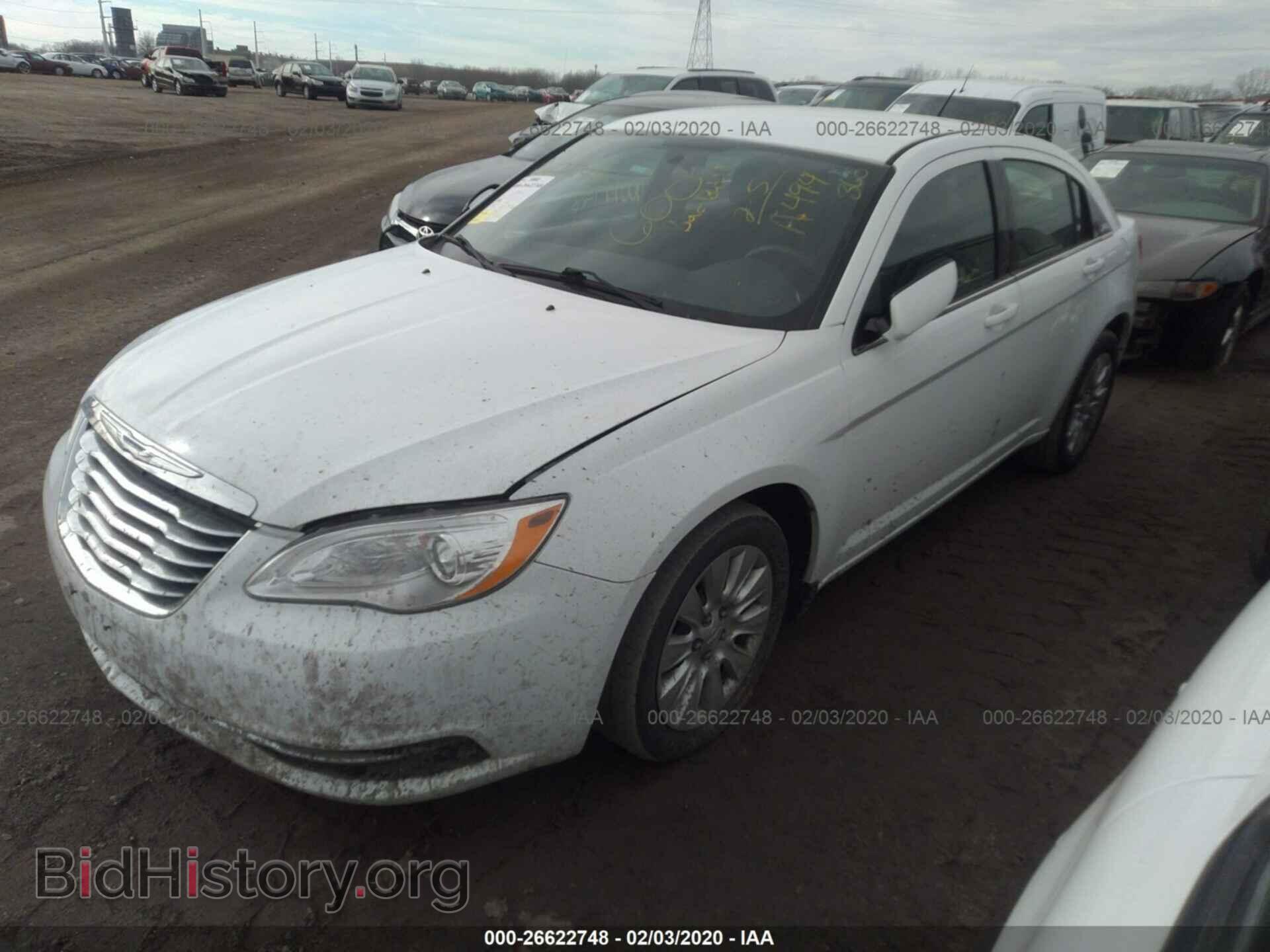 2012 Chrysler 200 - VIN: 1C3CCBAB3CN135260 - Фото 2