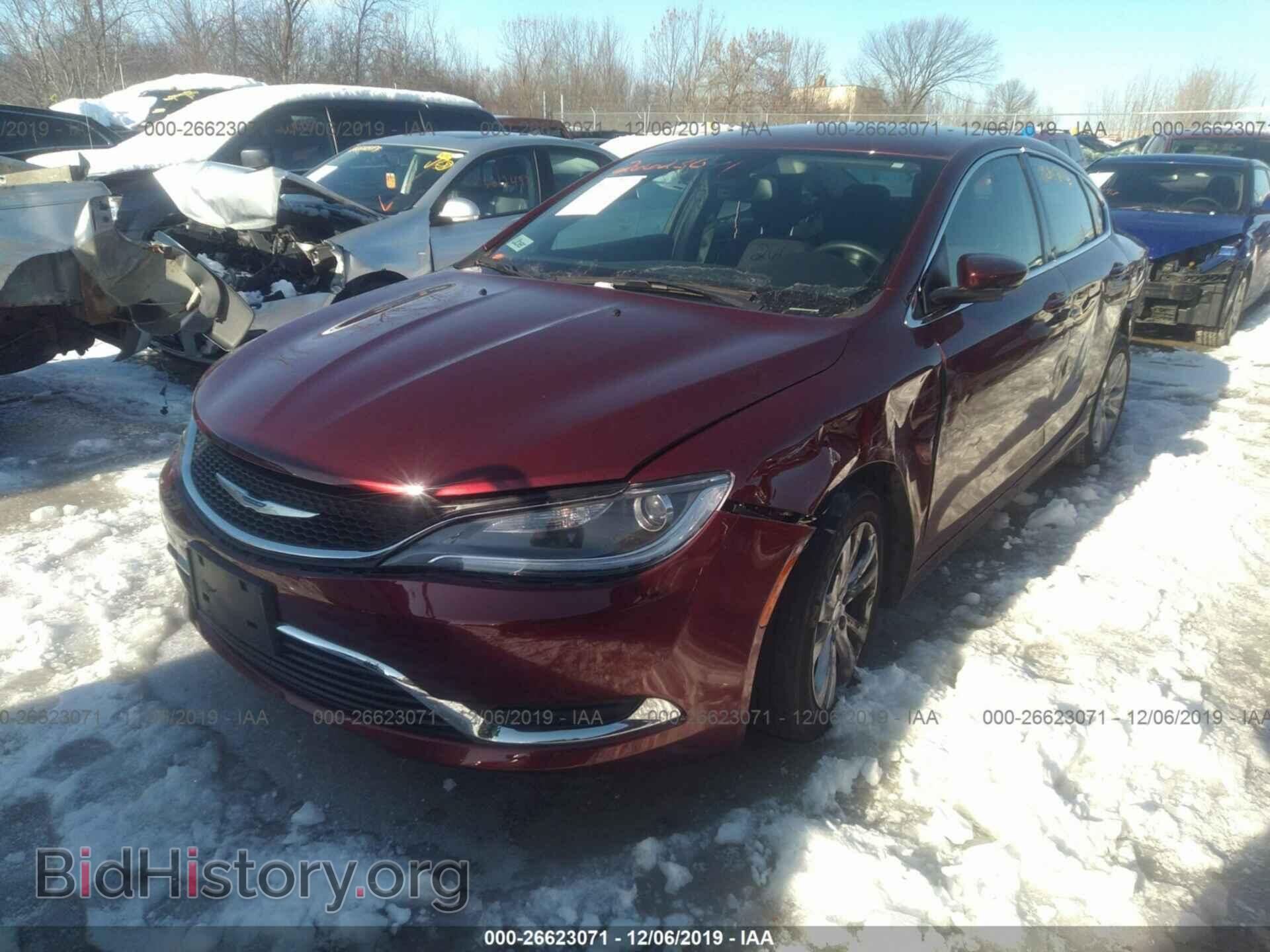 2015 CHRYSLER 200 - VIN: 1C3CCCABXFN711260 - Фото 2