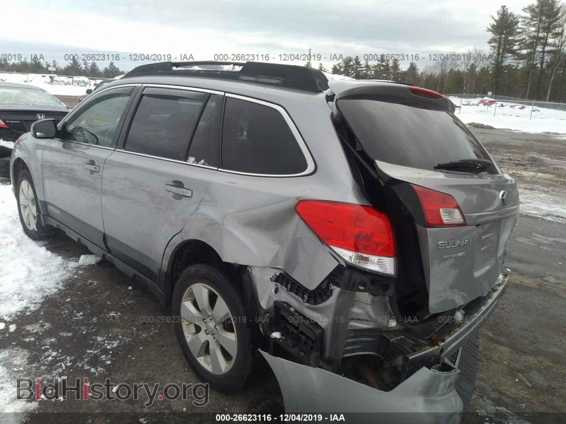 2011 SUBARU OUTBACK - VIN: 4S4BRBGCXB3364112 - Фото 3