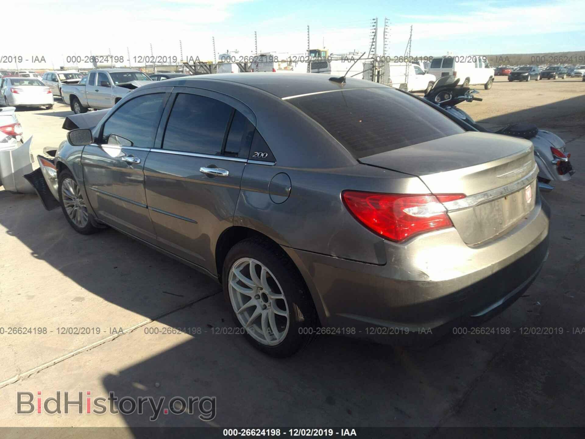 2012 CHRYSLER 200 - VIN: 1C3CCBCB2CN207742 - Photo 3