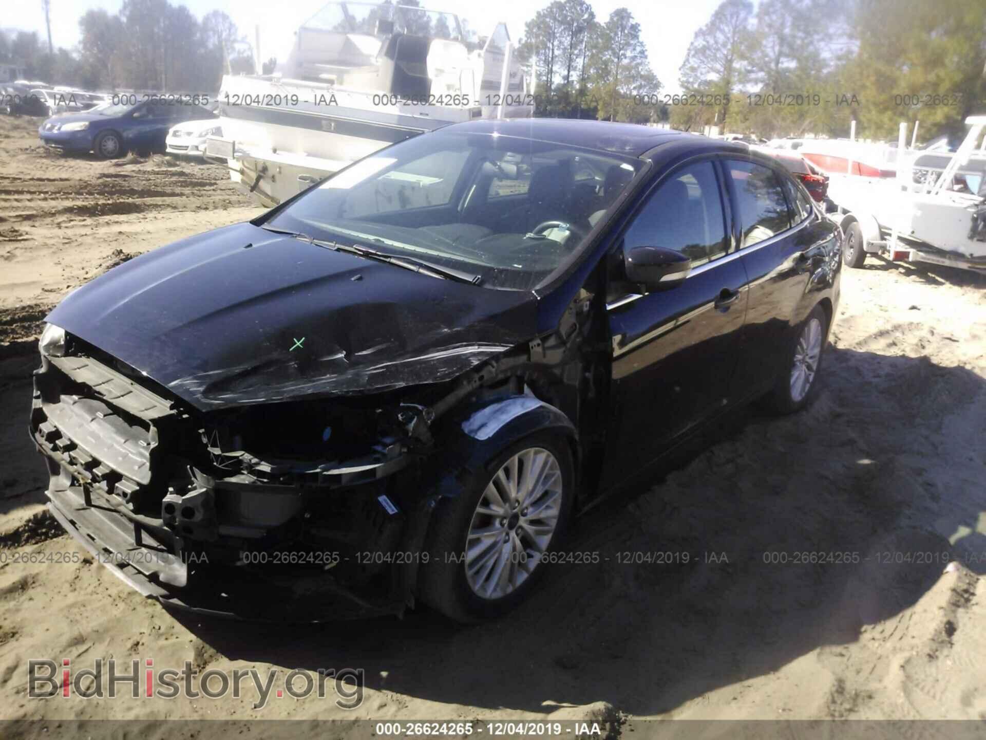 2015 Ford Focus - VIN: 1FADP3J23FL304547 - Photo 2