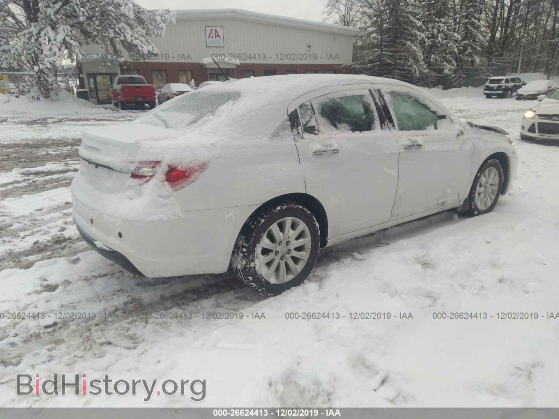 2013 CHRYSLER 200 - VIN: 1C3CCBCG7DN579025 - Фото 4