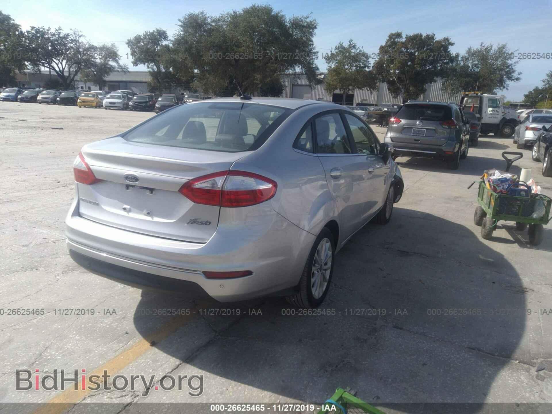 2017 Ford Fiesta - VIN: 3FADP4CJ2HM136315 - Фото 4