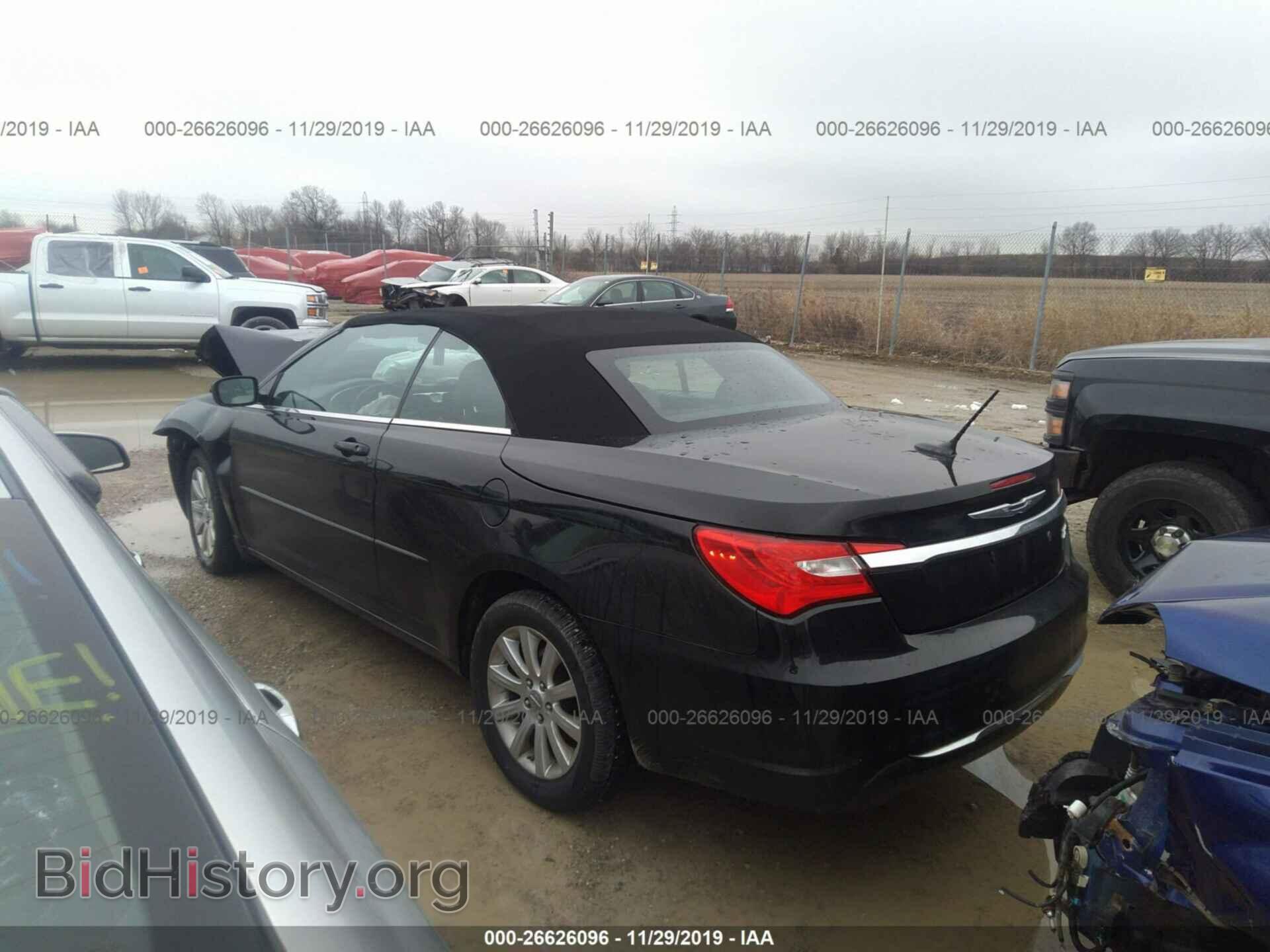 2011 CHRYSLER 200 - VIN: 1C3BC2EB8BN589394 - Photo 3