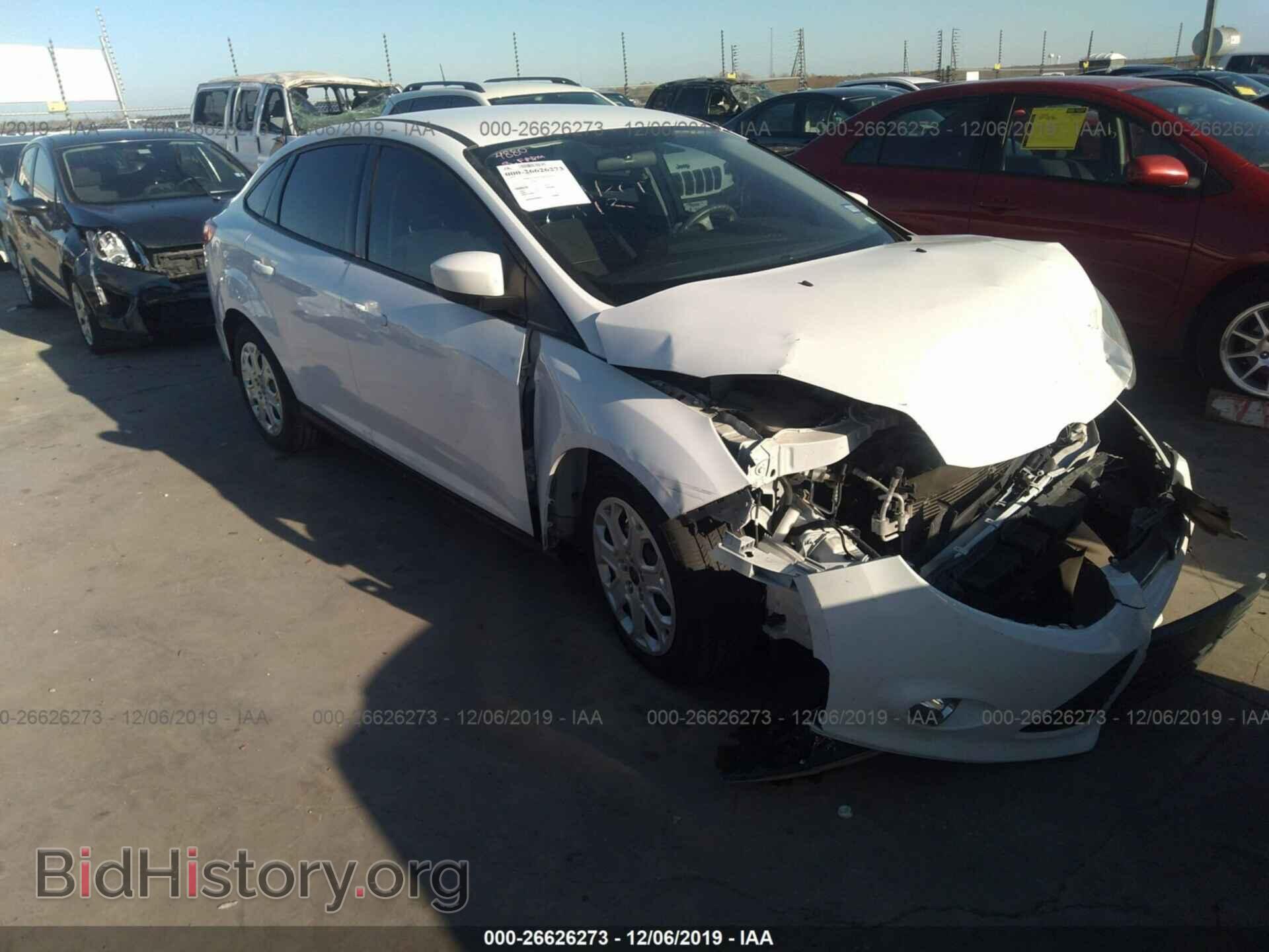 Photo 1FAHP3F22CL201321 - Ford Focus 2012