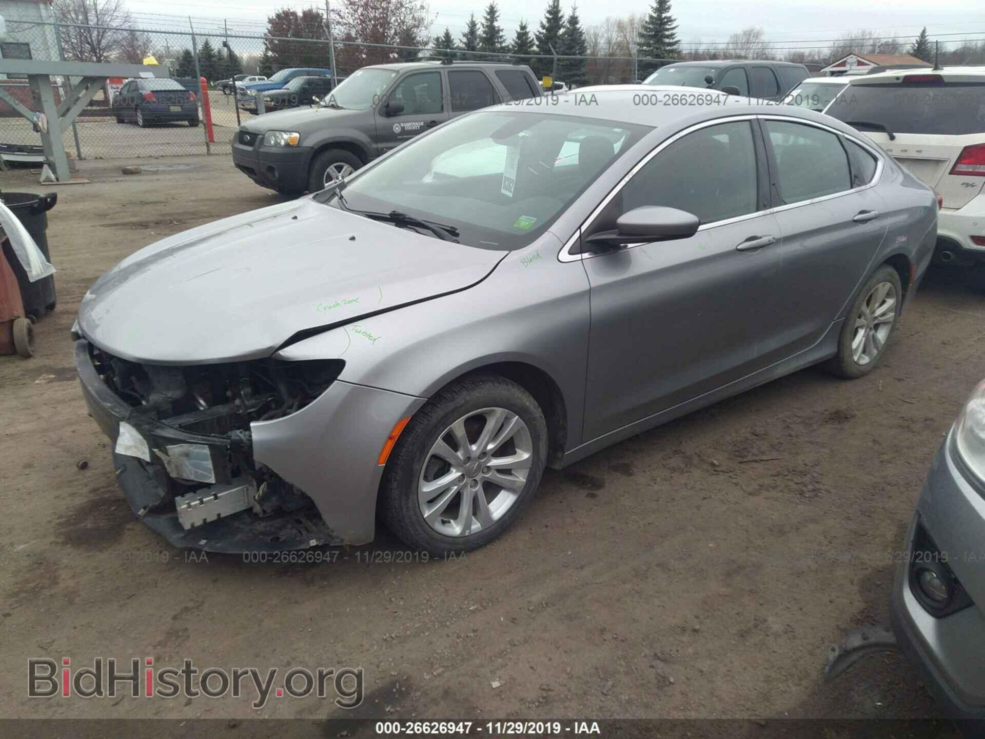 2015 CHRYSLER 200 - VIN: 1C3CCCAB3FN741877 - Photo 2