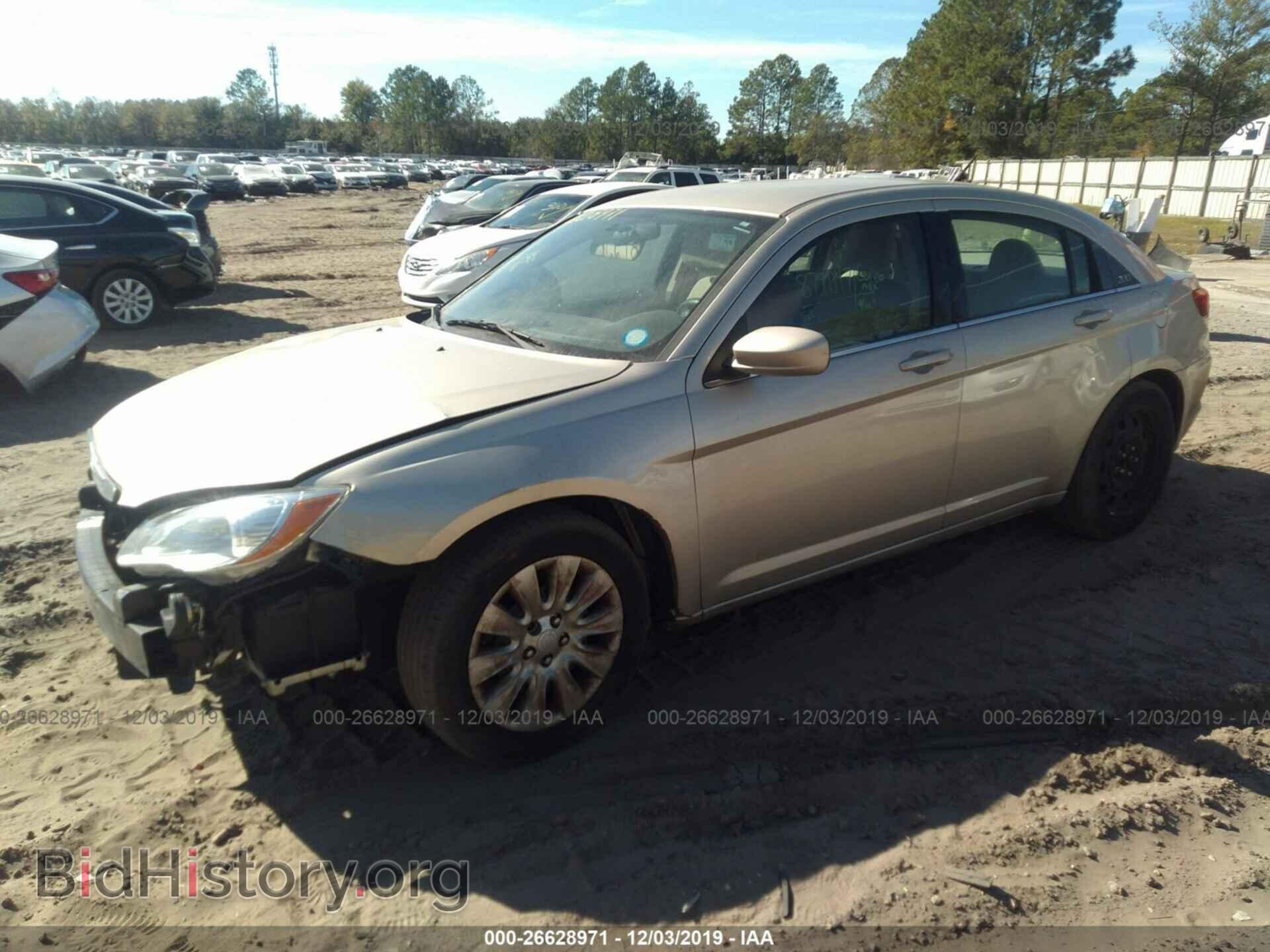 2013 CHRYSLER 200 - VIN: 1C3CCBAB2DN733518 - Photo 2