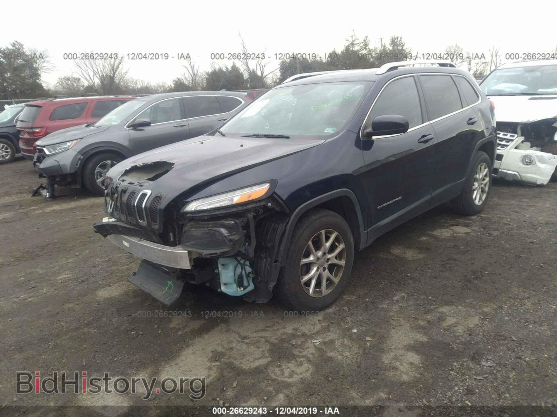 2014 Jeep Cherokee - VIN: 1C4PJMCS0EW152543 - Photo 2