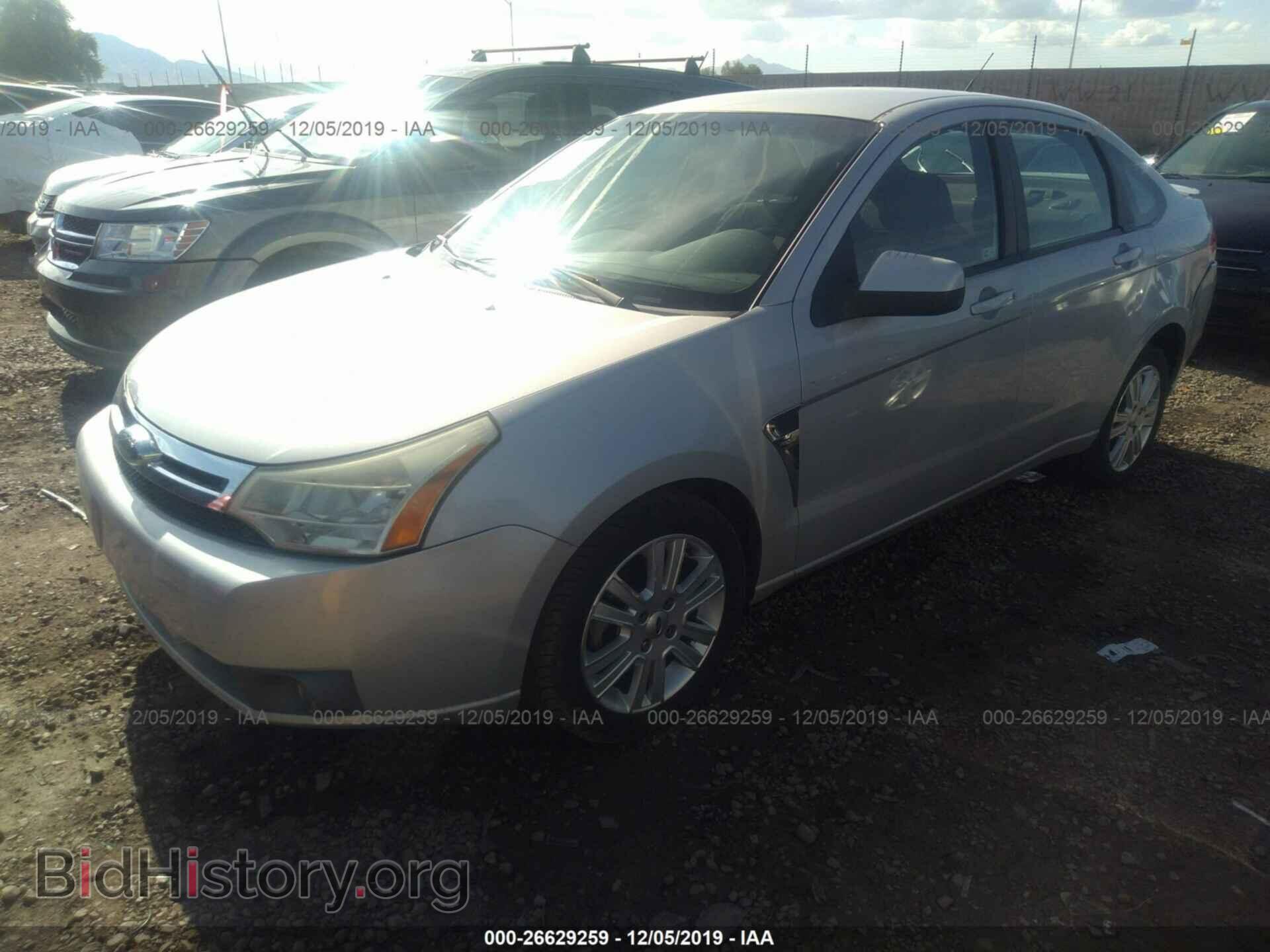 2008 FORD FOCUS - VIN: 1FAHP35N98W163071 - Фото 2