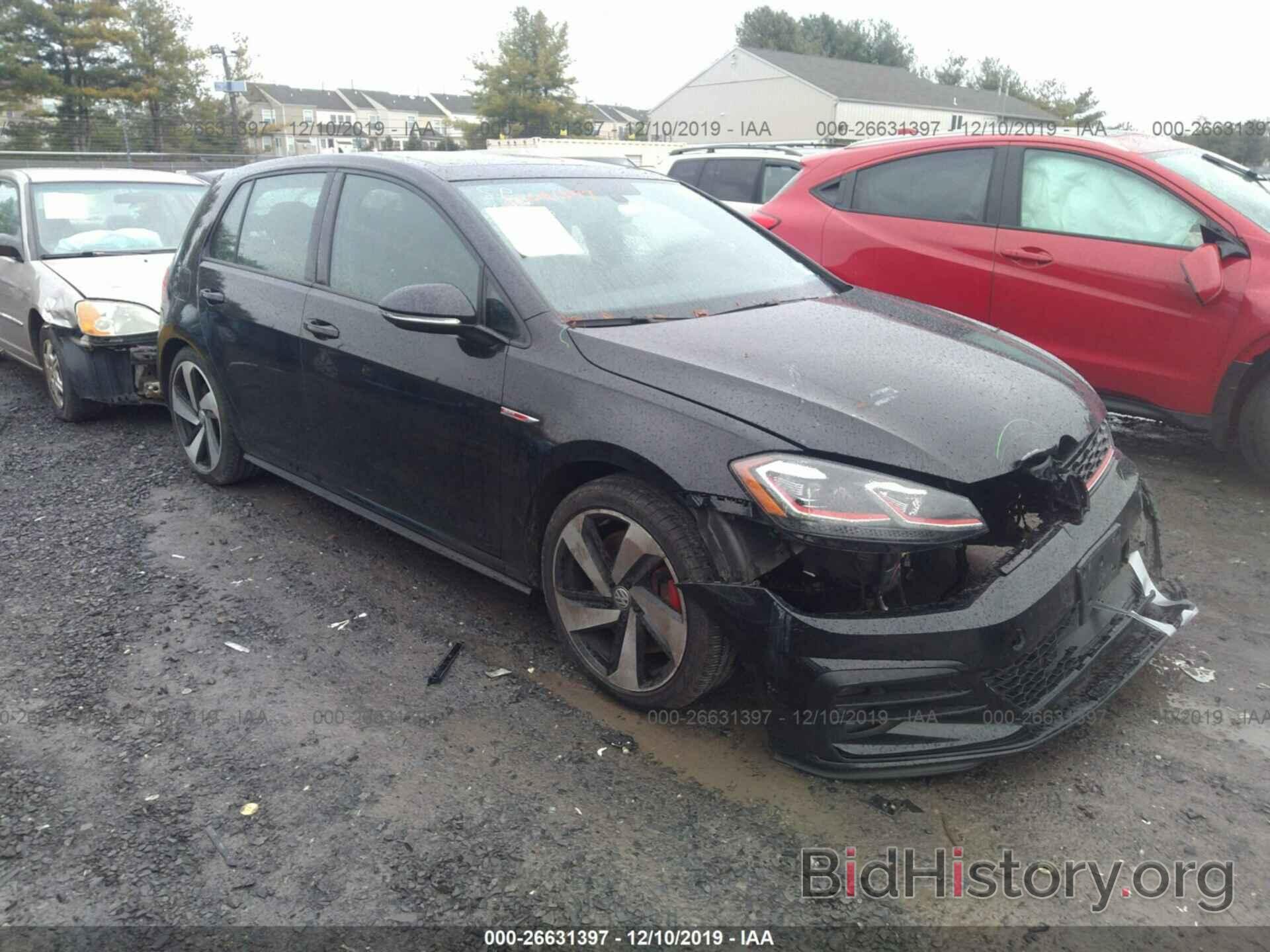 Photo 3VW547AU9JM251356 - VOLKSWAGEN GTI 2018