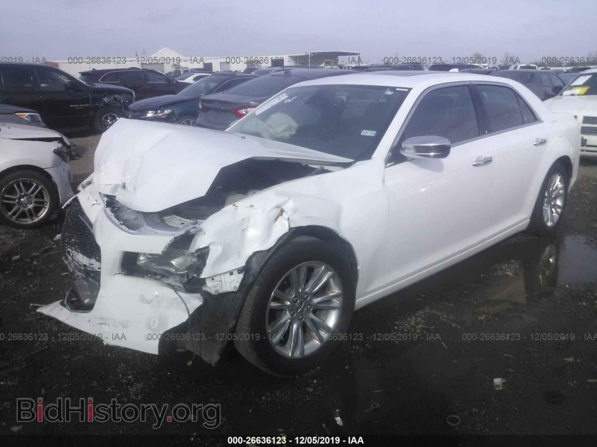 2016 CHRYSLER 300C - VIN: 2C3CCAEG8GH182055 - Фото 2