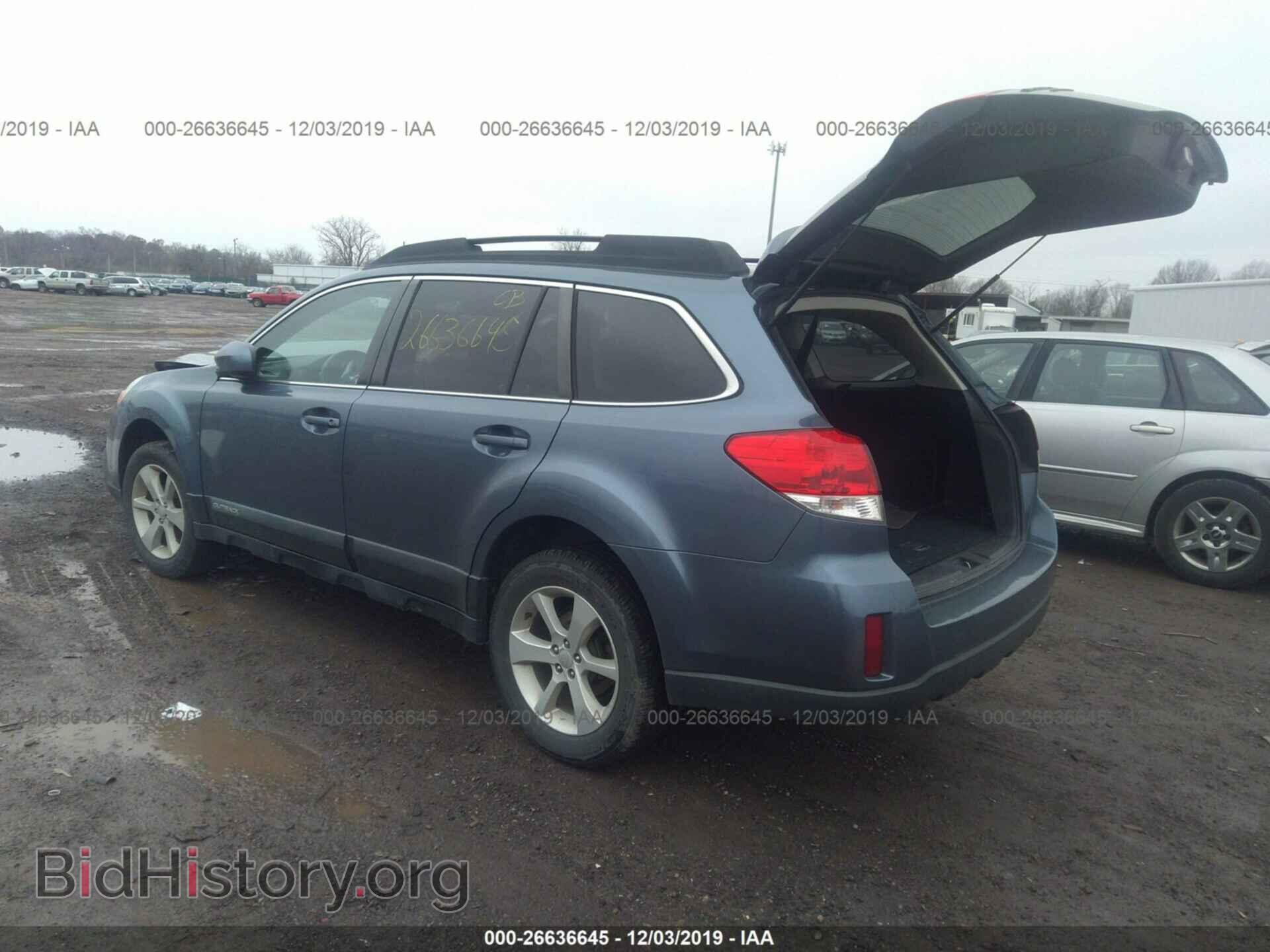 2013 Subaru Outback - VIN: 4S4BRBCC3D3311390 - Photo 3