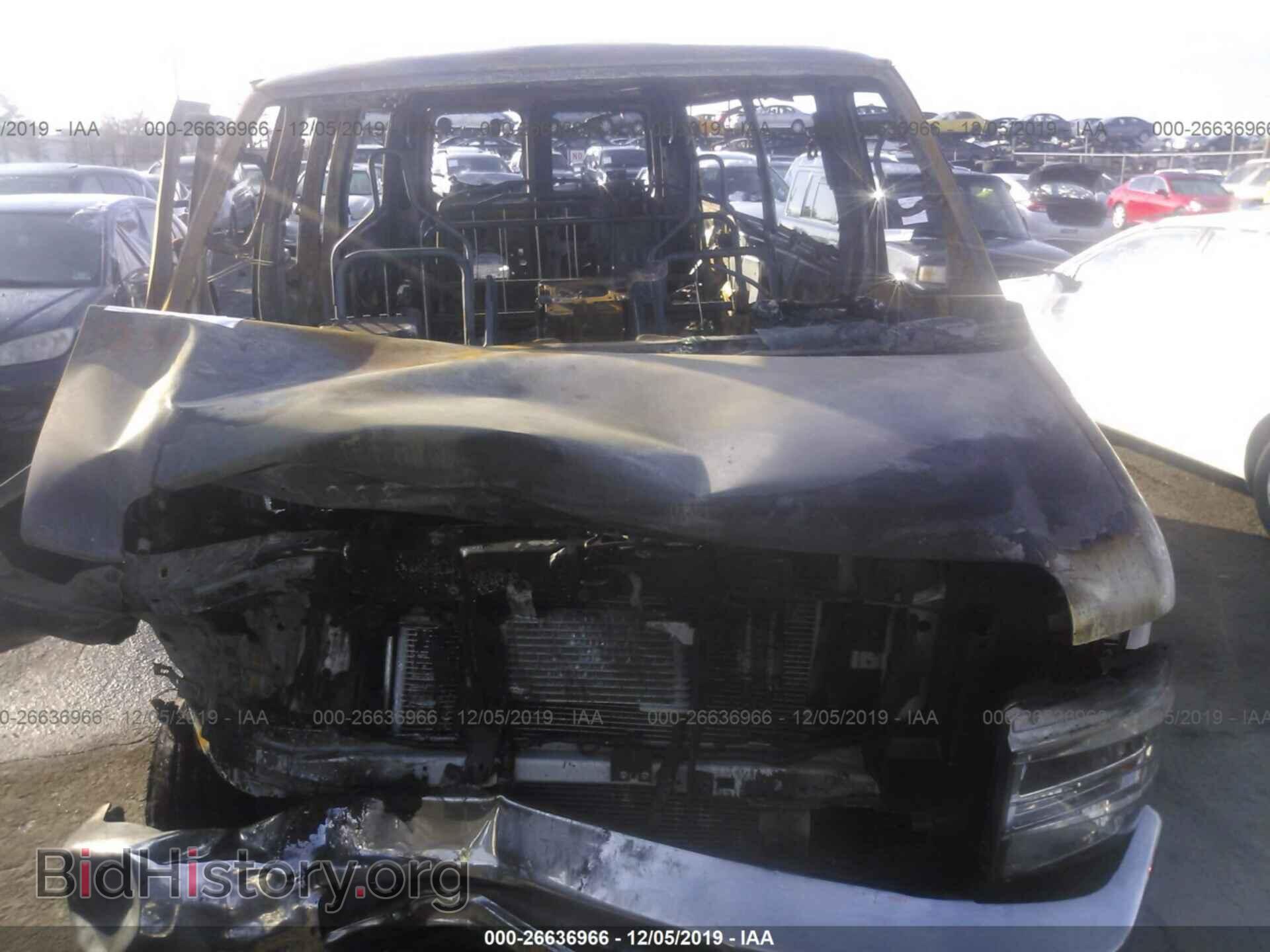 2011 FORD ECONOLINE - VIN: 1FBNE3BL8BDB25098 - Фото 6