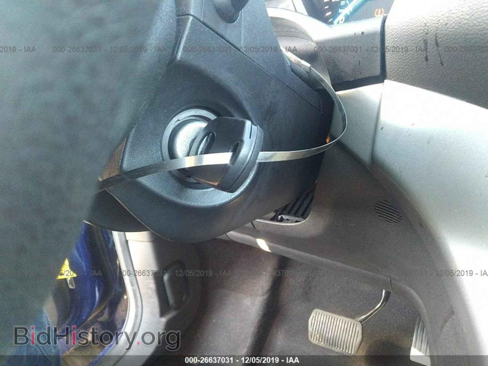 2014 Ford Escape - VIN: 1FMCU9GX4EUE48617 - Photo 11