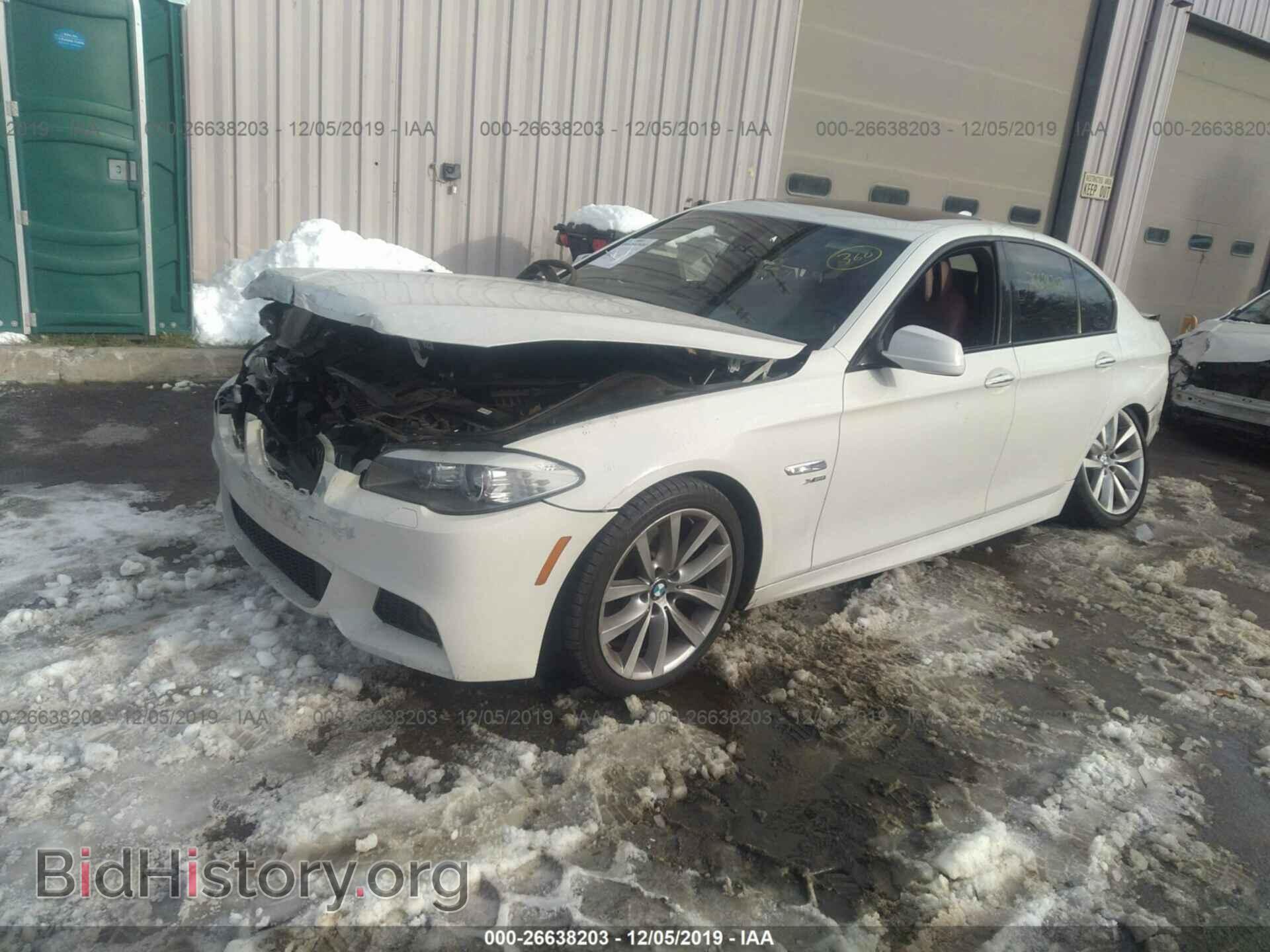 2012 BMW 528 - VIN: WBAXH5C59CDW09061 - Фото 2