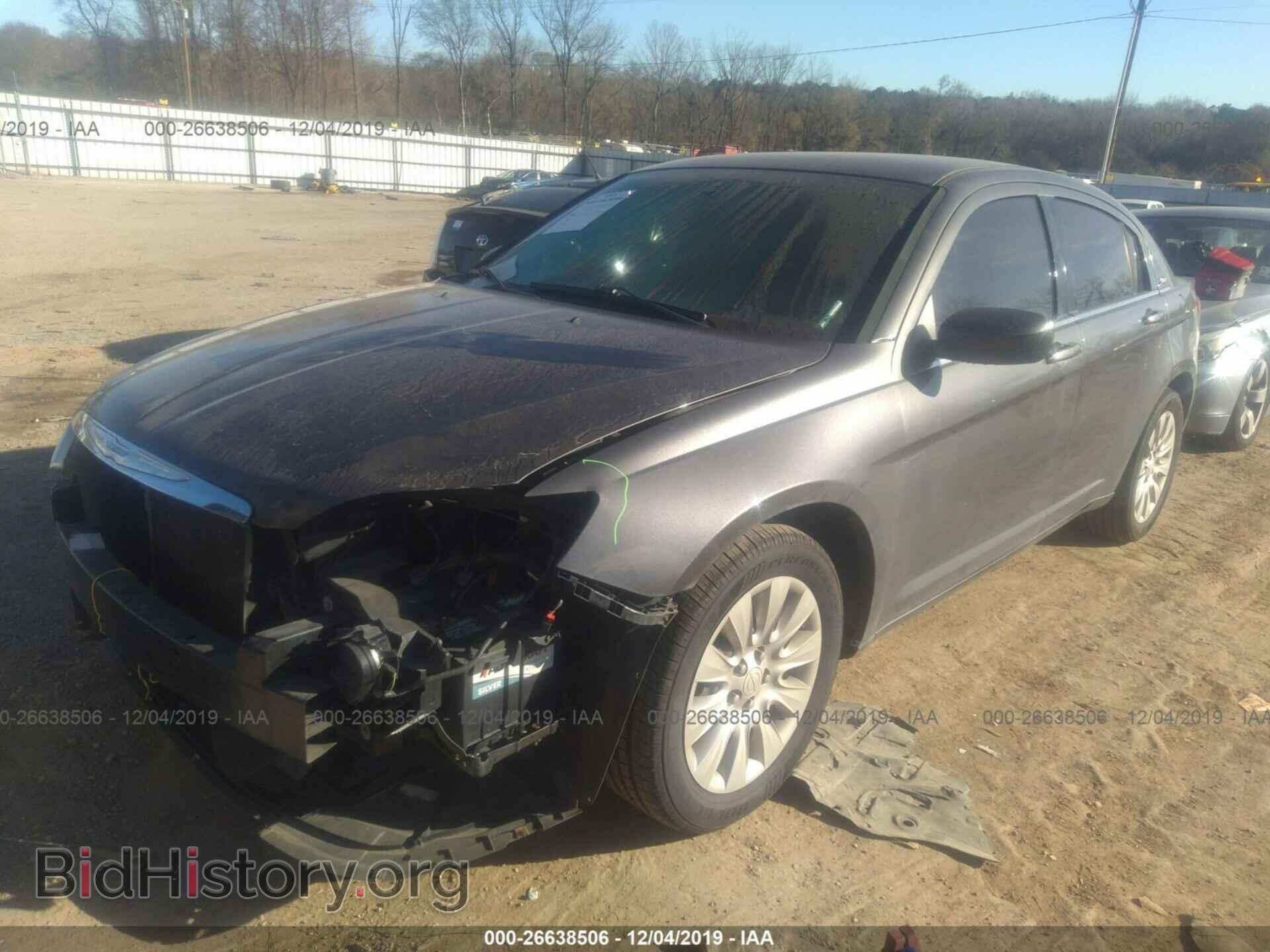 2014 CHRYSLER 200 - VIN: 1C3CCBAB3EN236009 - Фото 2