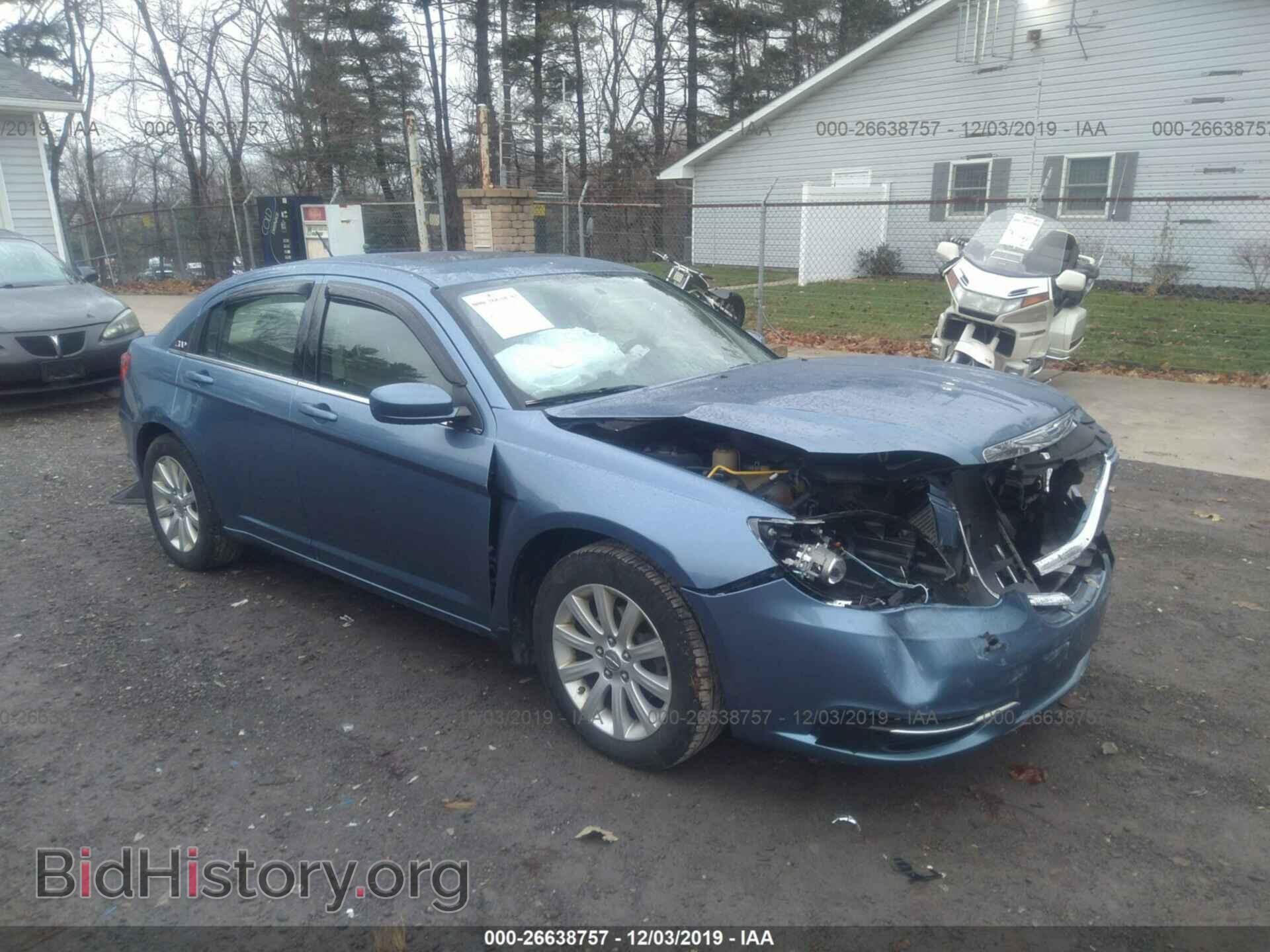 Фотография 1C3BC1FG2BN602936 - CHRYSLER 200 2011