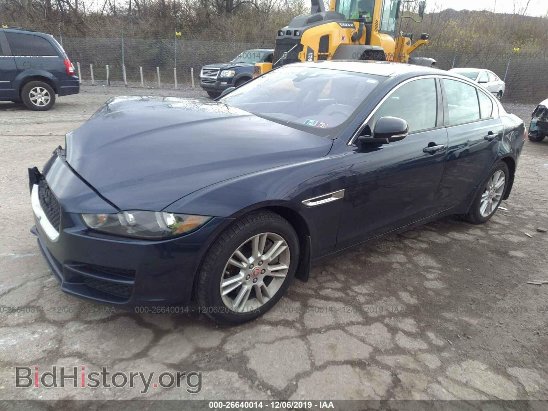 2017 JAGUAR XE - VIN: SAJAD4BG4HA974064 - Фото 2