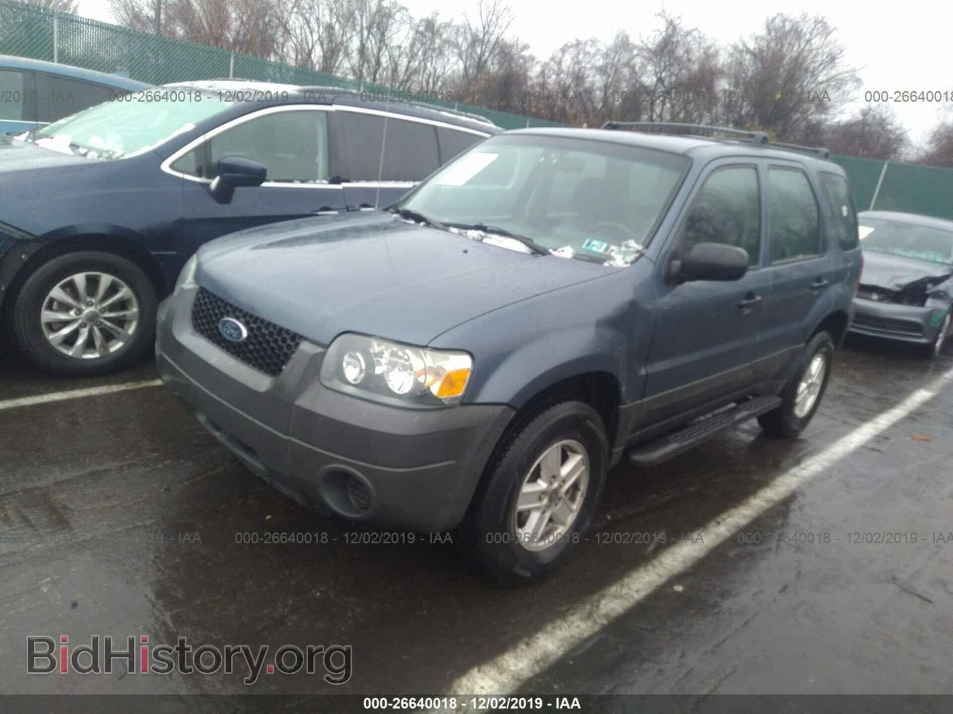 2005 FORD ESCAPE - VIN: 1FMYU02Z95KA17552 - Photo 2