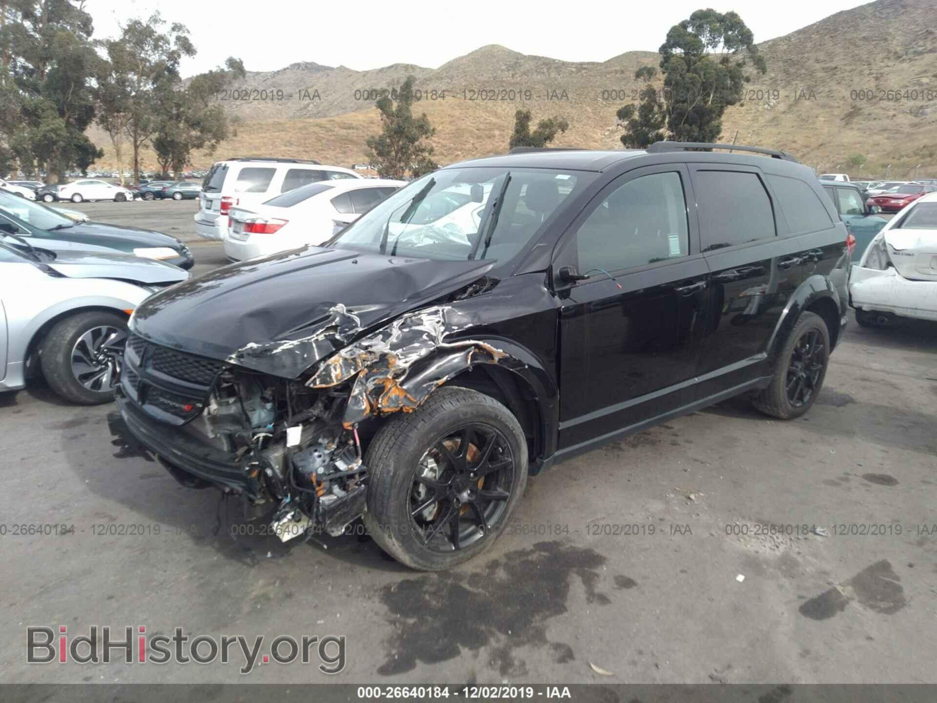 2017 Dodge Journey - VIN: 3C4PDCBGXHT577146 - Фото 2
