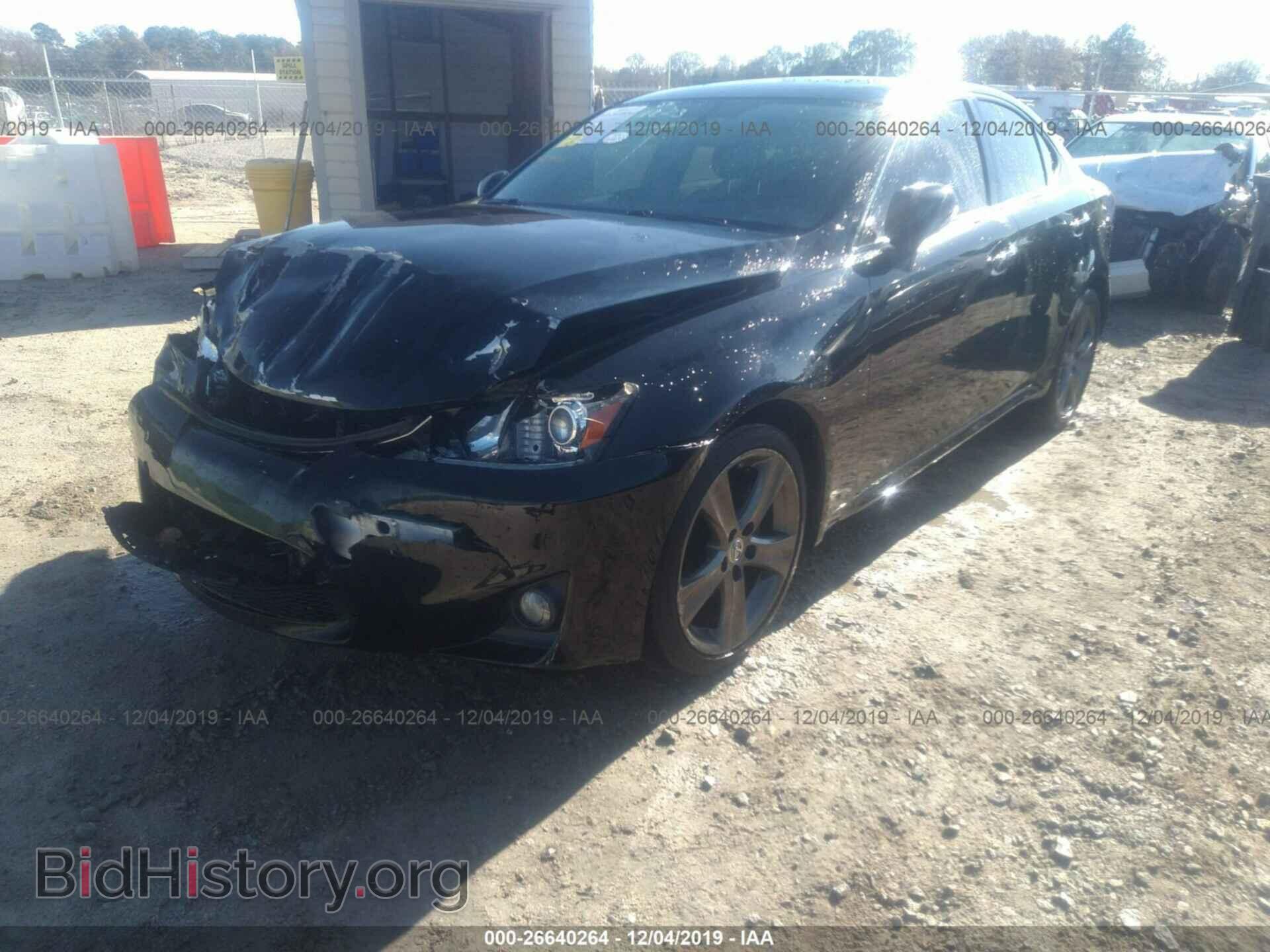 2011 LEXUS IS - VIN: JTHBF5C28B5145096 - Фото 2