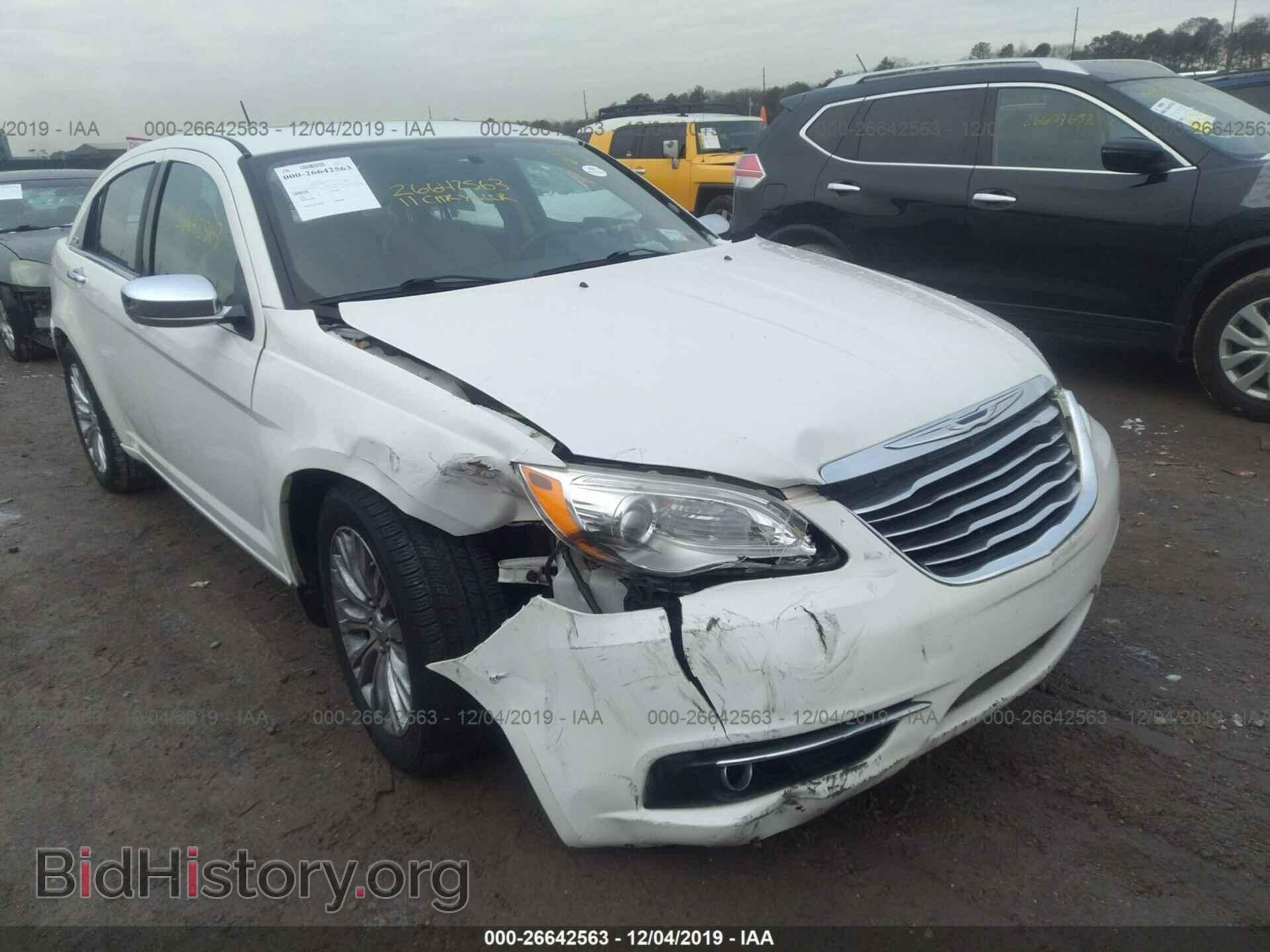 2011 CHRYSLER 200 - VIN: 1C3BC2FG1BN522596 - Фото 6