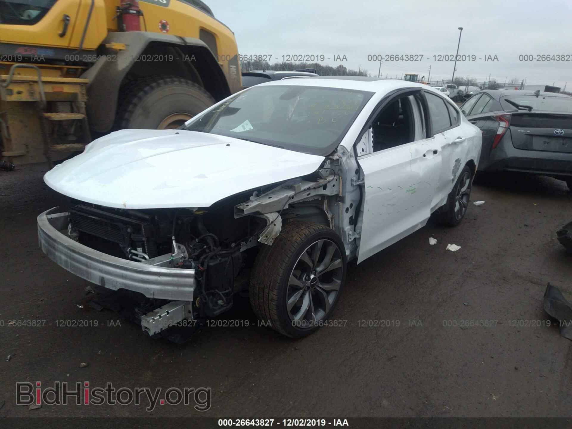 2015 CHRYSLER 200 - VIN: 1C3CCCDG0FN711730 - Photo 2