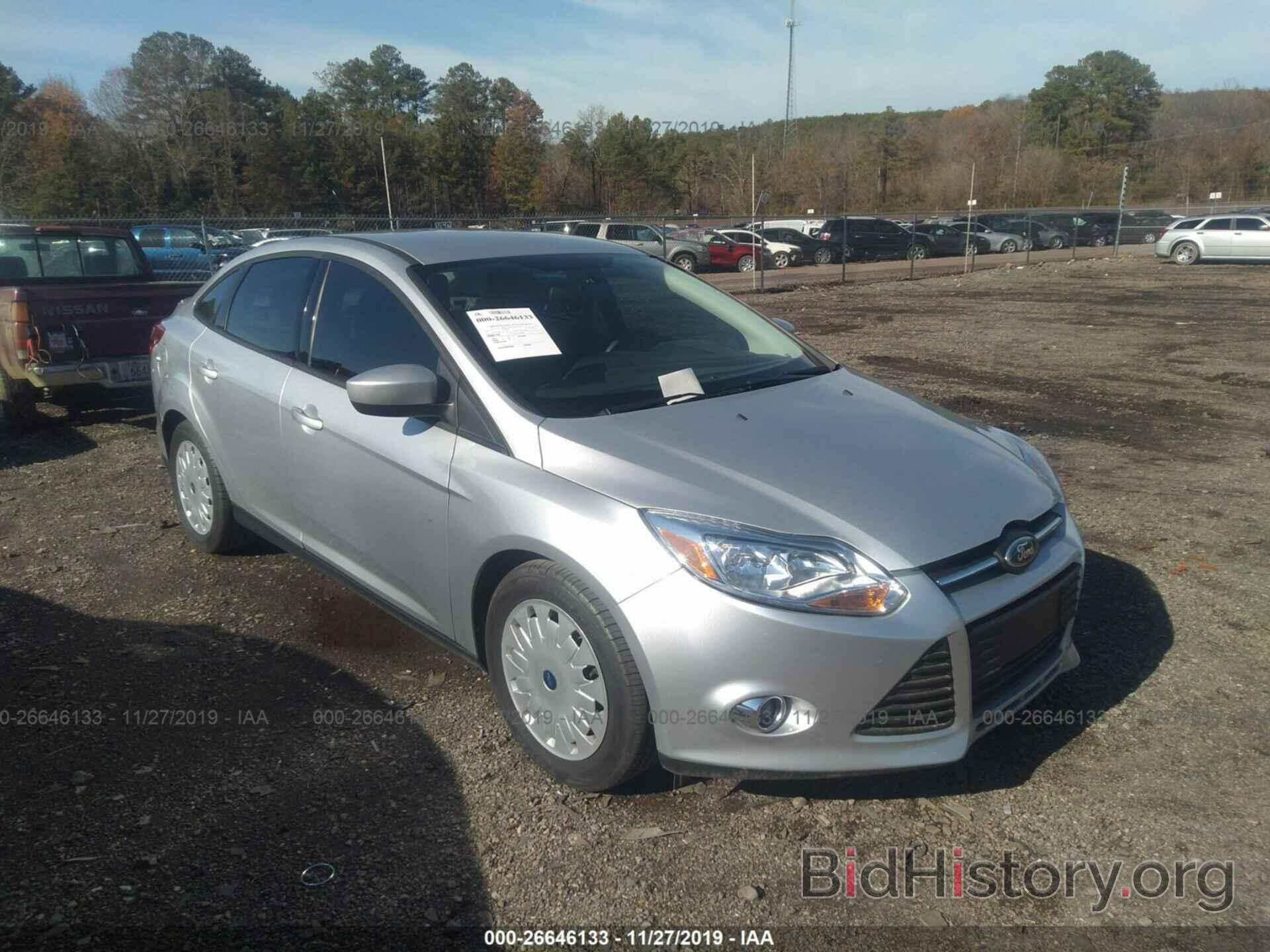 Photo 1FAHP3F25CL431547 - FORD FOCUS 2012