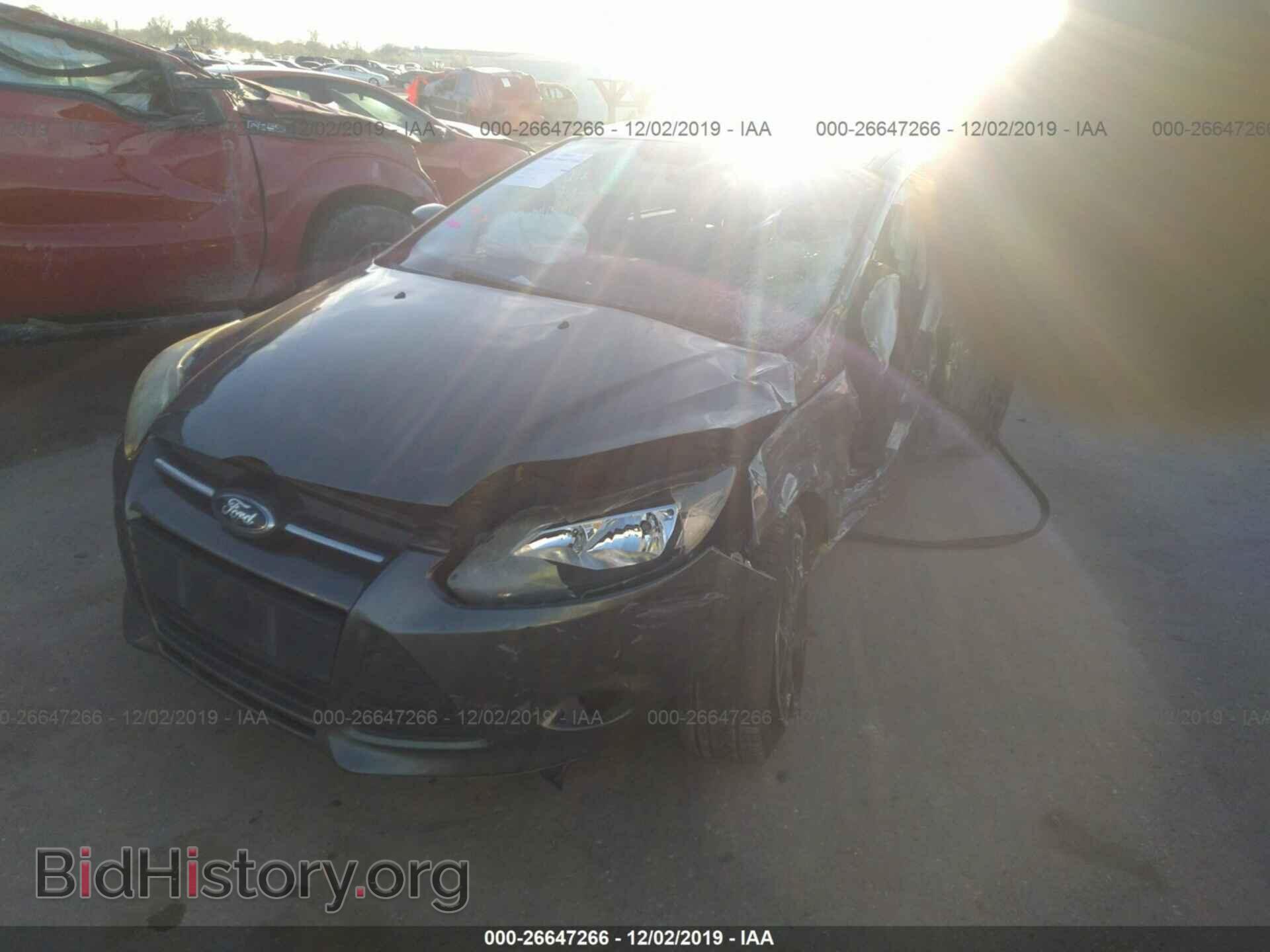 2013 Ford Focus - VIN: 1FADP3F27DL137793 - Фото 2
