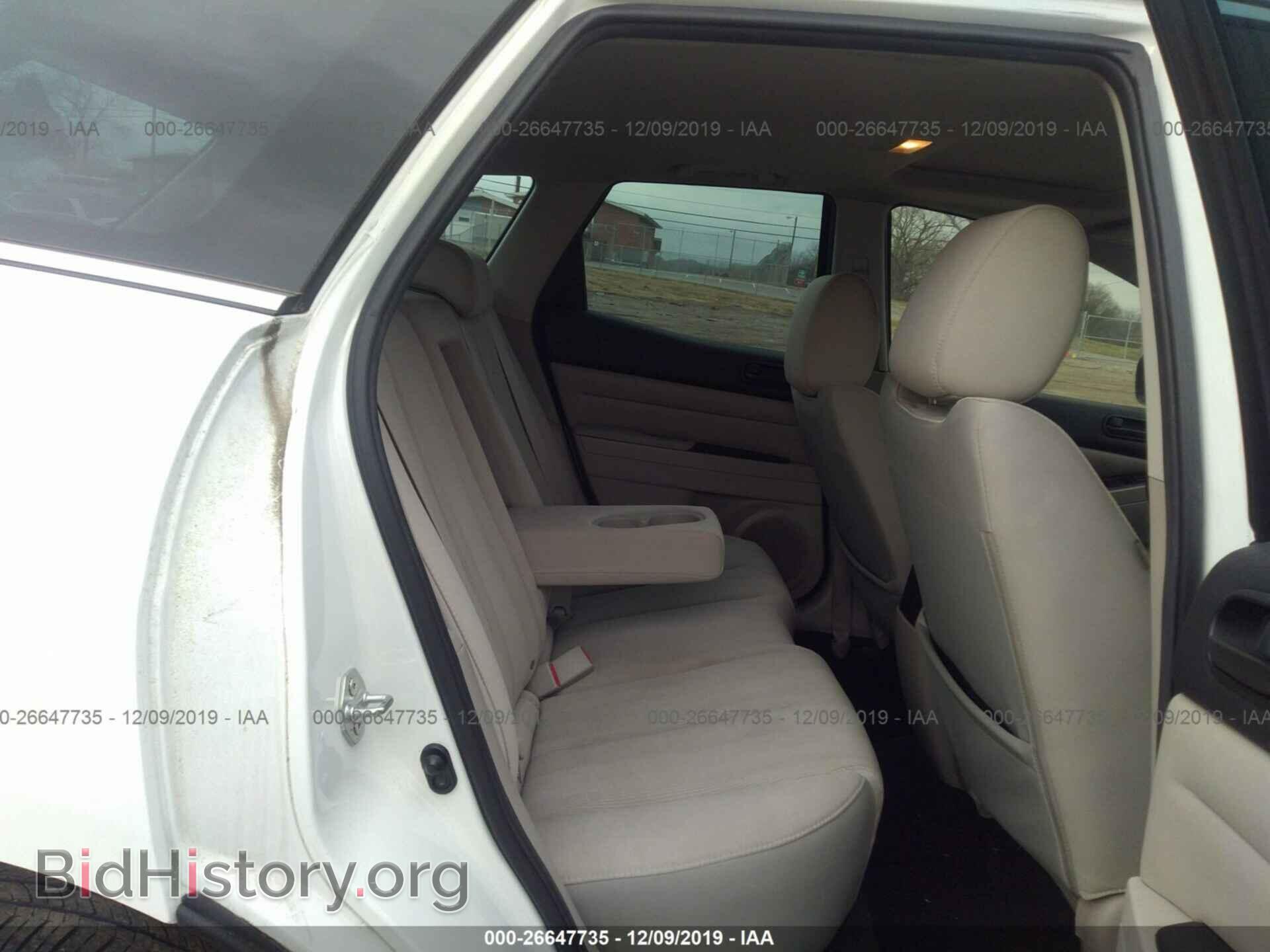 2011 Mazda CX-7 - VIN: JM3ER2B59B0399016 - Photo 8