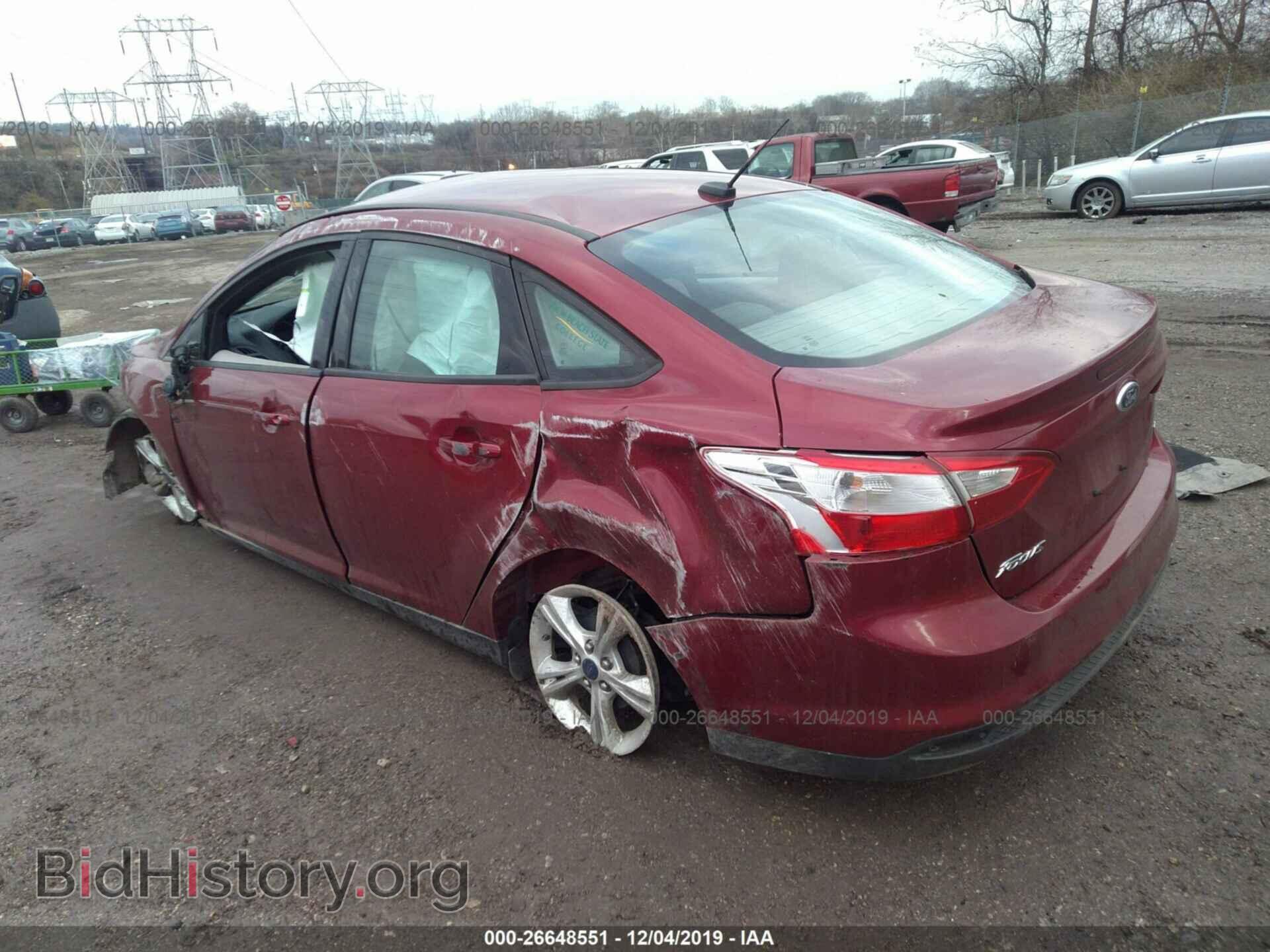2014 Ford Focus - VIN: 1FADP3F20EL226896 - Photo 3