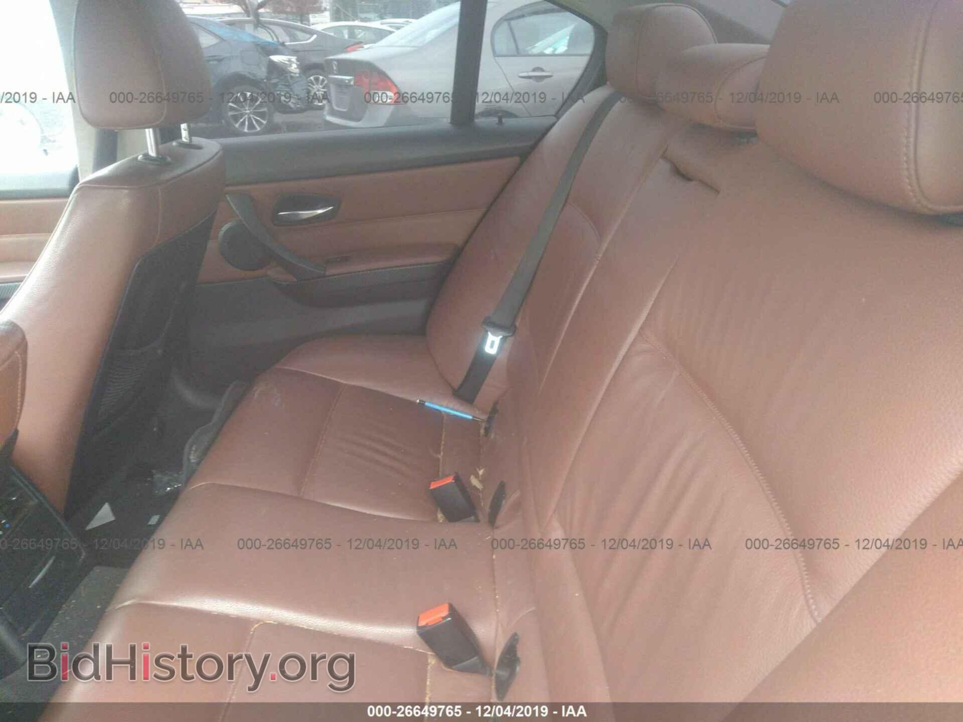 2006 BMW 330 - VIN: WBAVD33596KV63108 - Фото 8