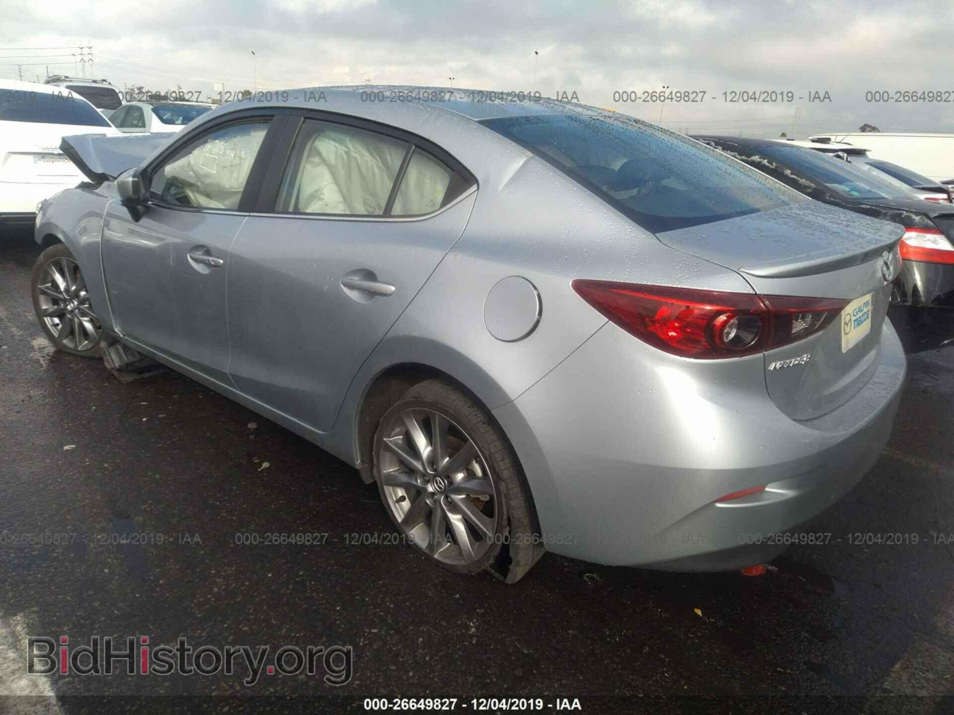 2018 MAZDA 3 - VIN: 3MZBN1V35JM190666 - Фото 3