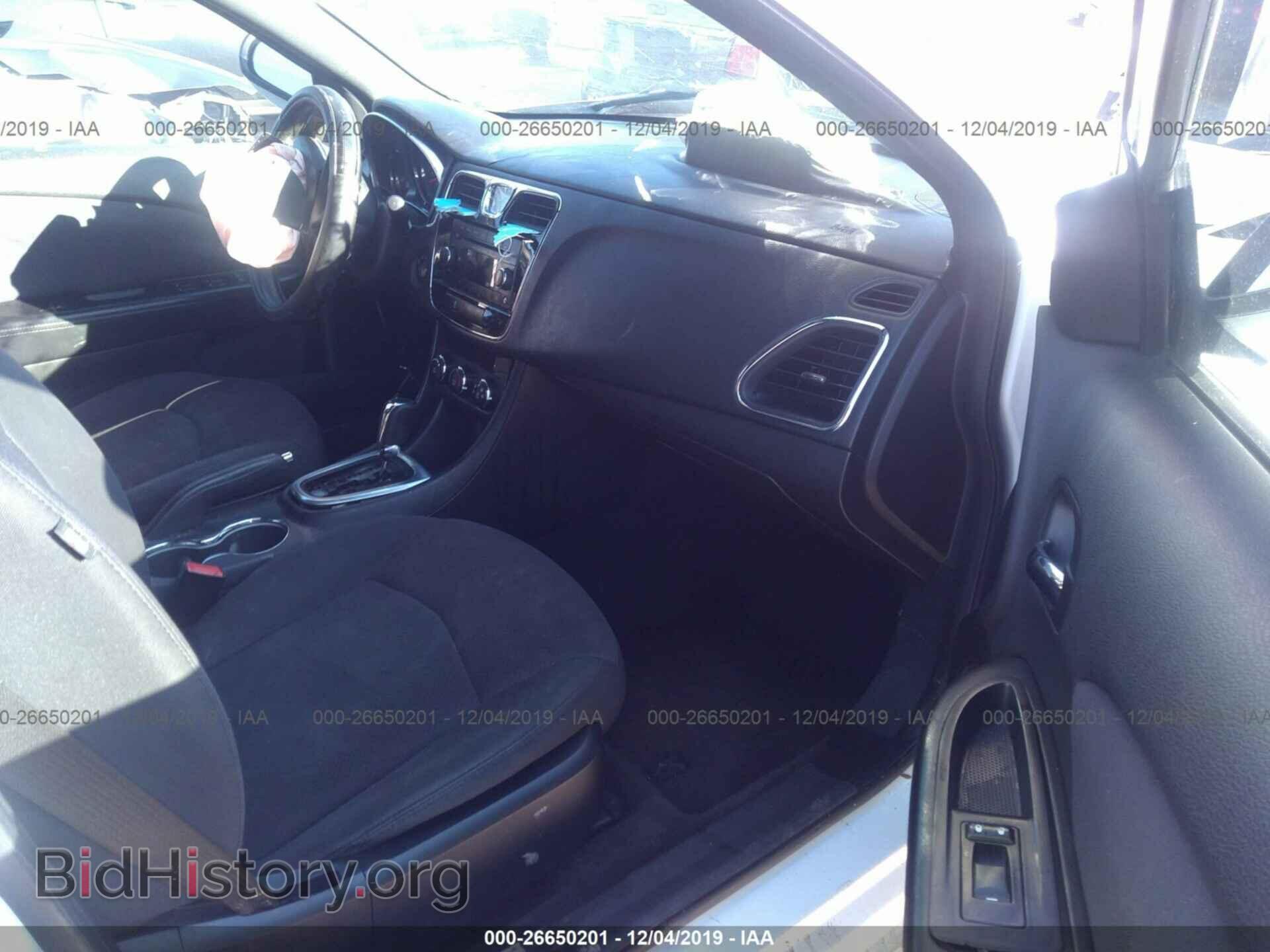 2012 CHRYSLER 200 - VIN: 1C3CCBAB9CN319117 - Фото 5