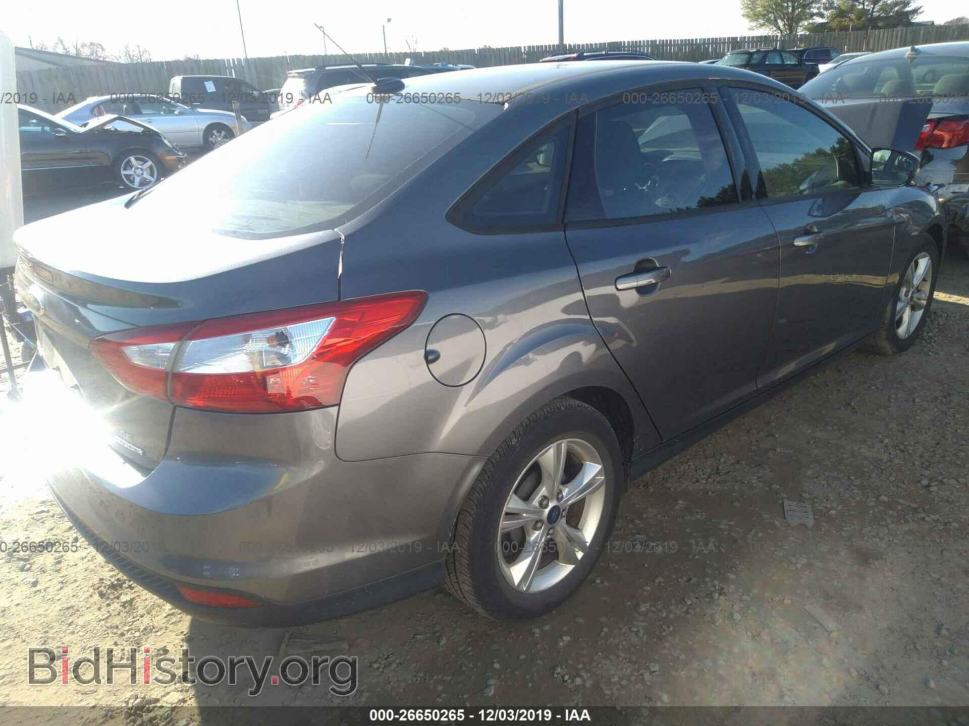 2013 Ford Focus - VIN: 1FADP3F23DL156034 - Photo 4