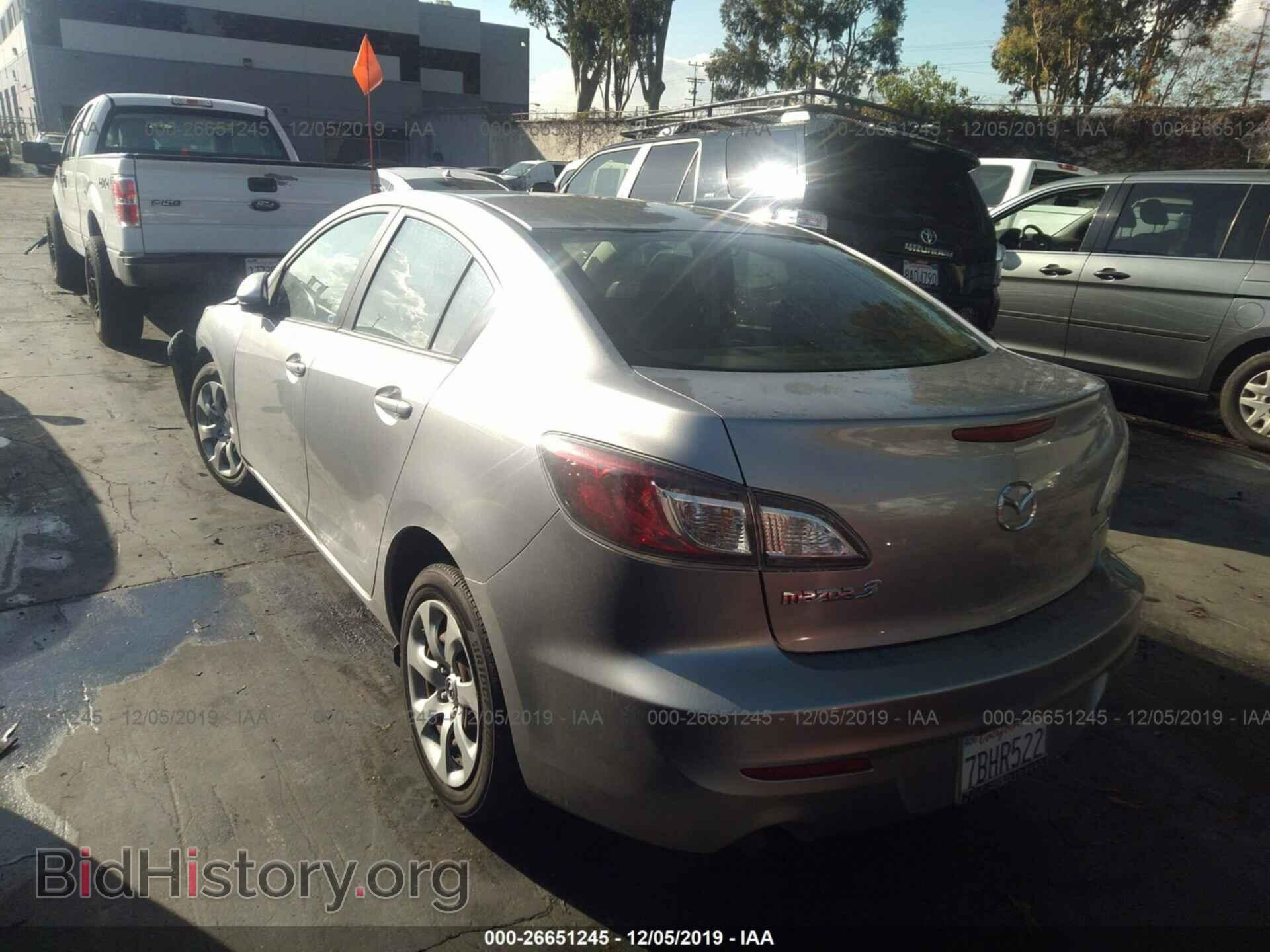 2013 MAZDA 3 - VIN: JM1BL1UP4D1852431 - Фото 3