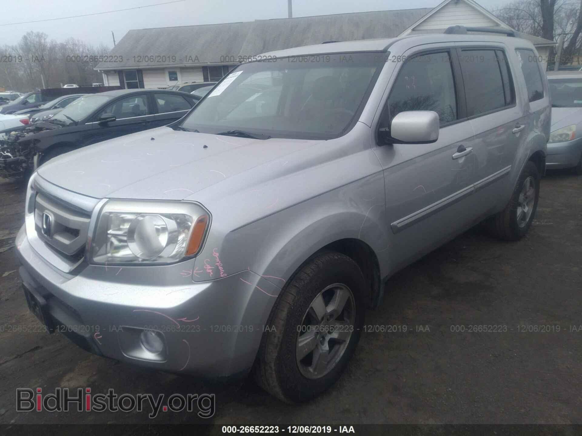 2011 Honda Pilot - VIN: 5FNYF4H57BB078059 - Фото 2